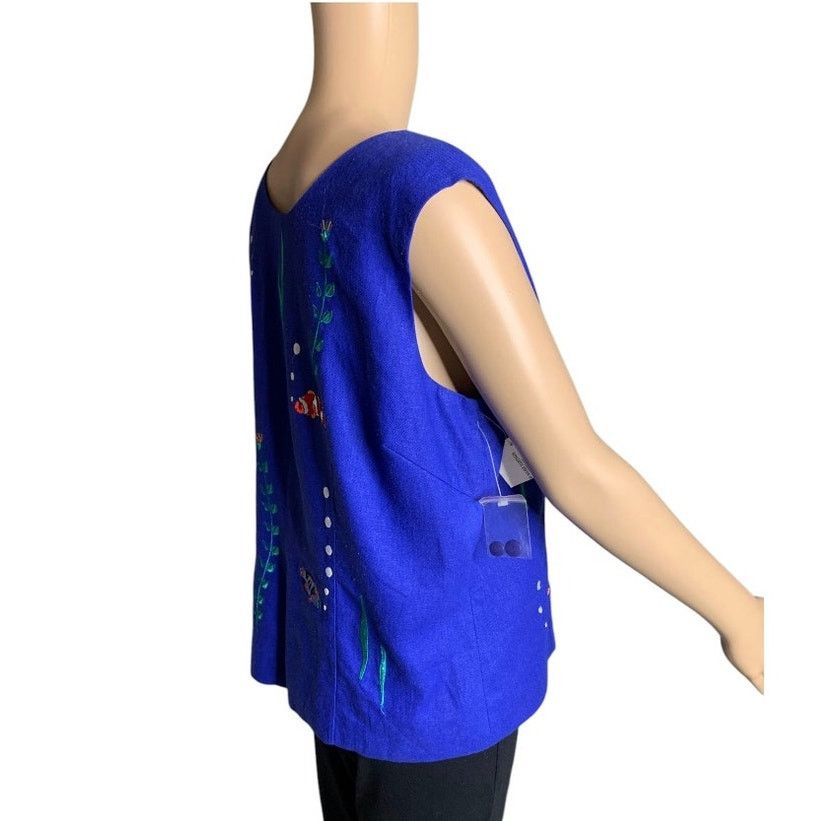 Other Women's Top Size 10 Top Linen Blend Ocean Fish Embroidered Size L / US 10 / IT 46 - 8 Thumbnail