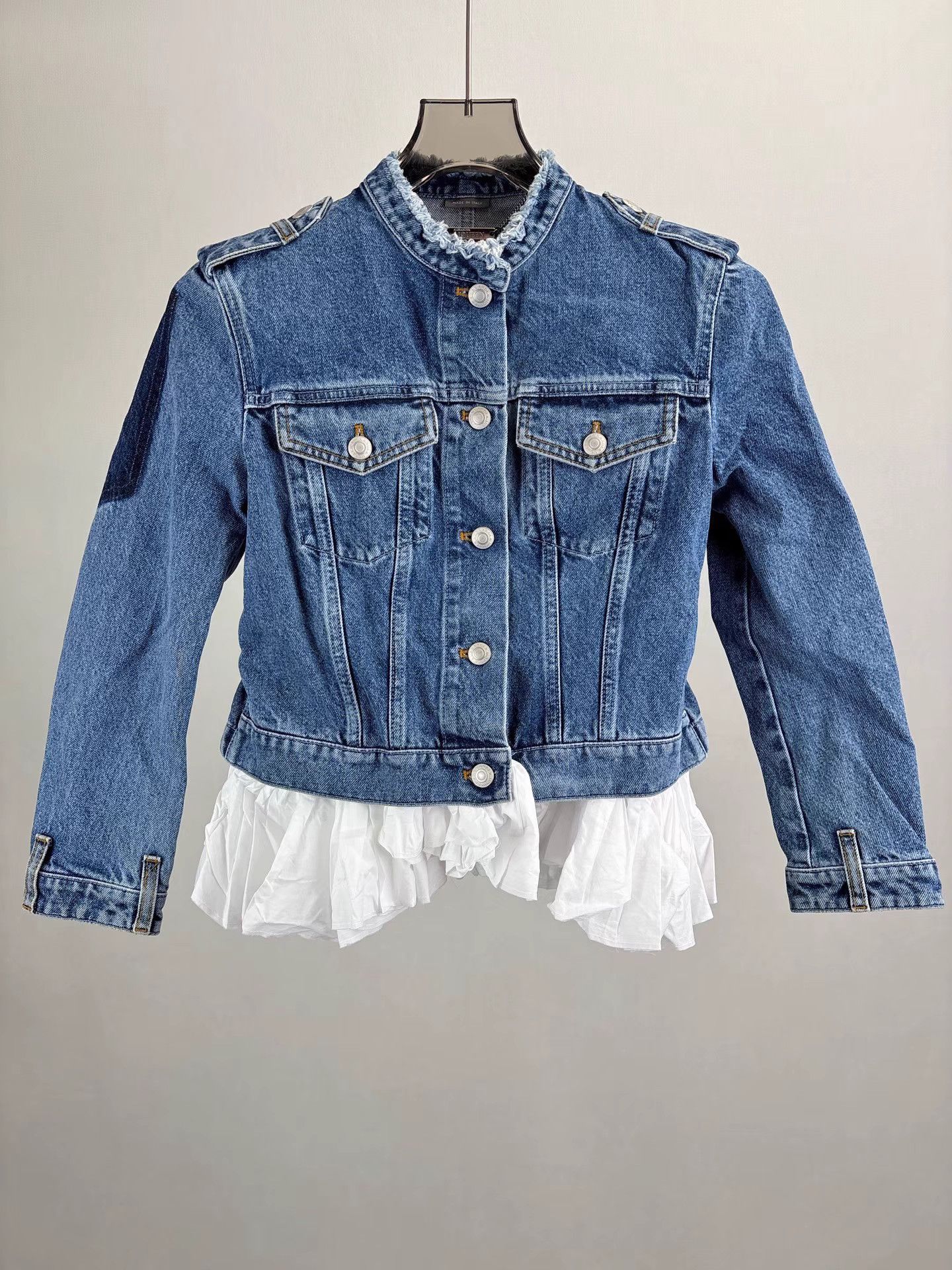 Alexander McQueen ALEXANDER MCQUEEN Washed Blue Denim Jacket K1 Size XS / US 0-2 / IT 36-38 - 1 Thumbnail