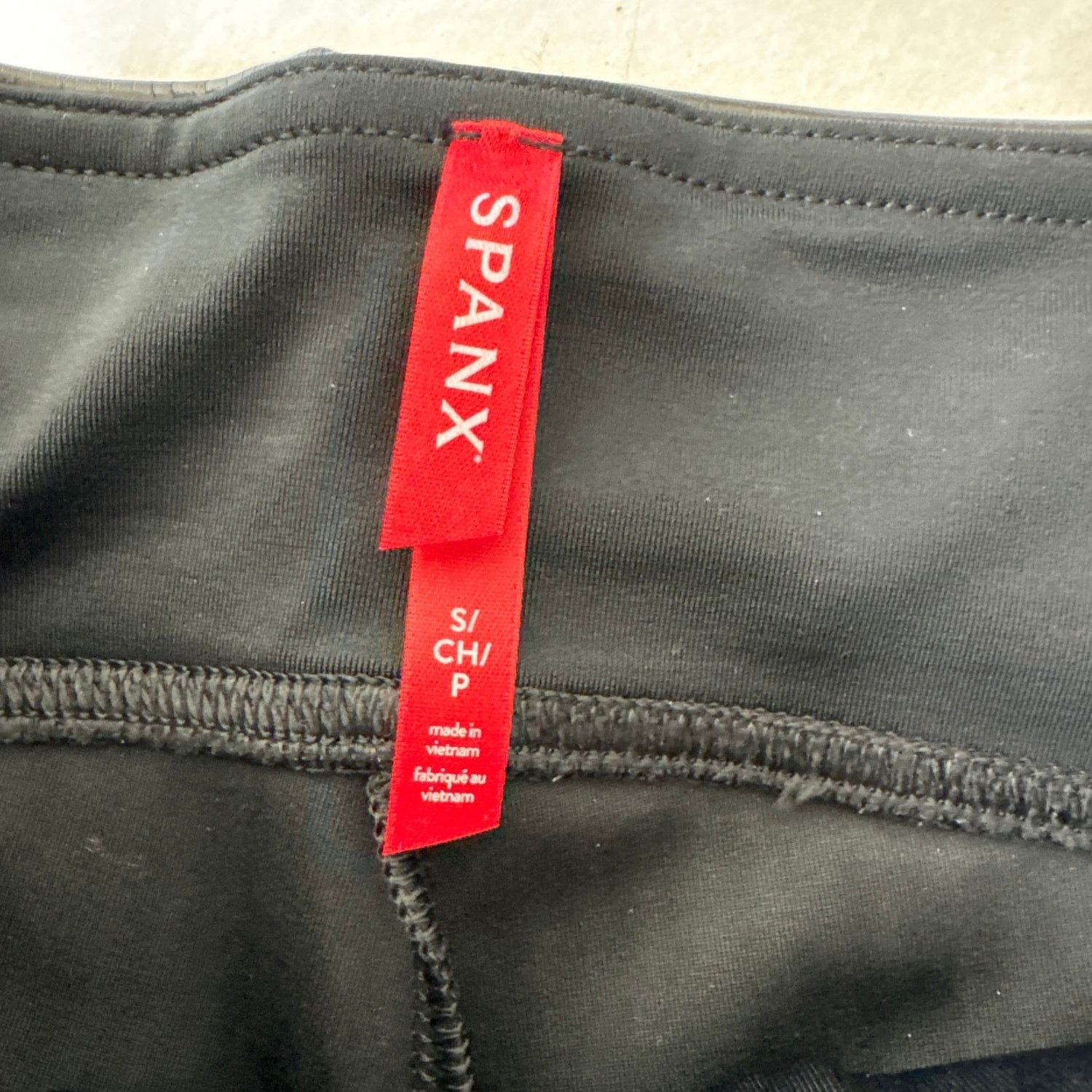 Spanx SPANX Black Faux Patent Leather Leggings Size Small NWT Size 26" / US 2 / IT 38 - 2 Thumbnail
