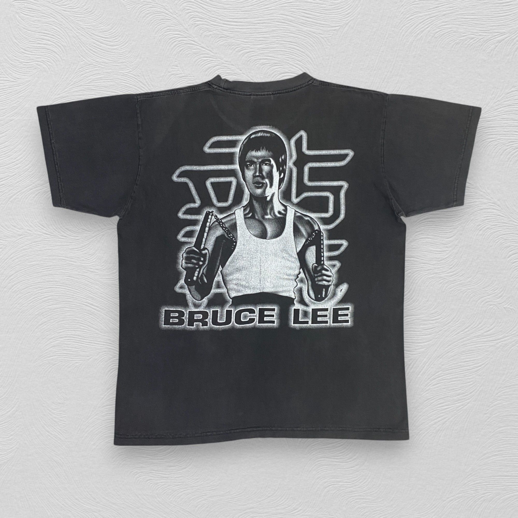 Vintage Vintage Bruce Lee Nunchaku Tshirt - I095 Size US L / EU 52-54 / 3 - 6 Thumbnail