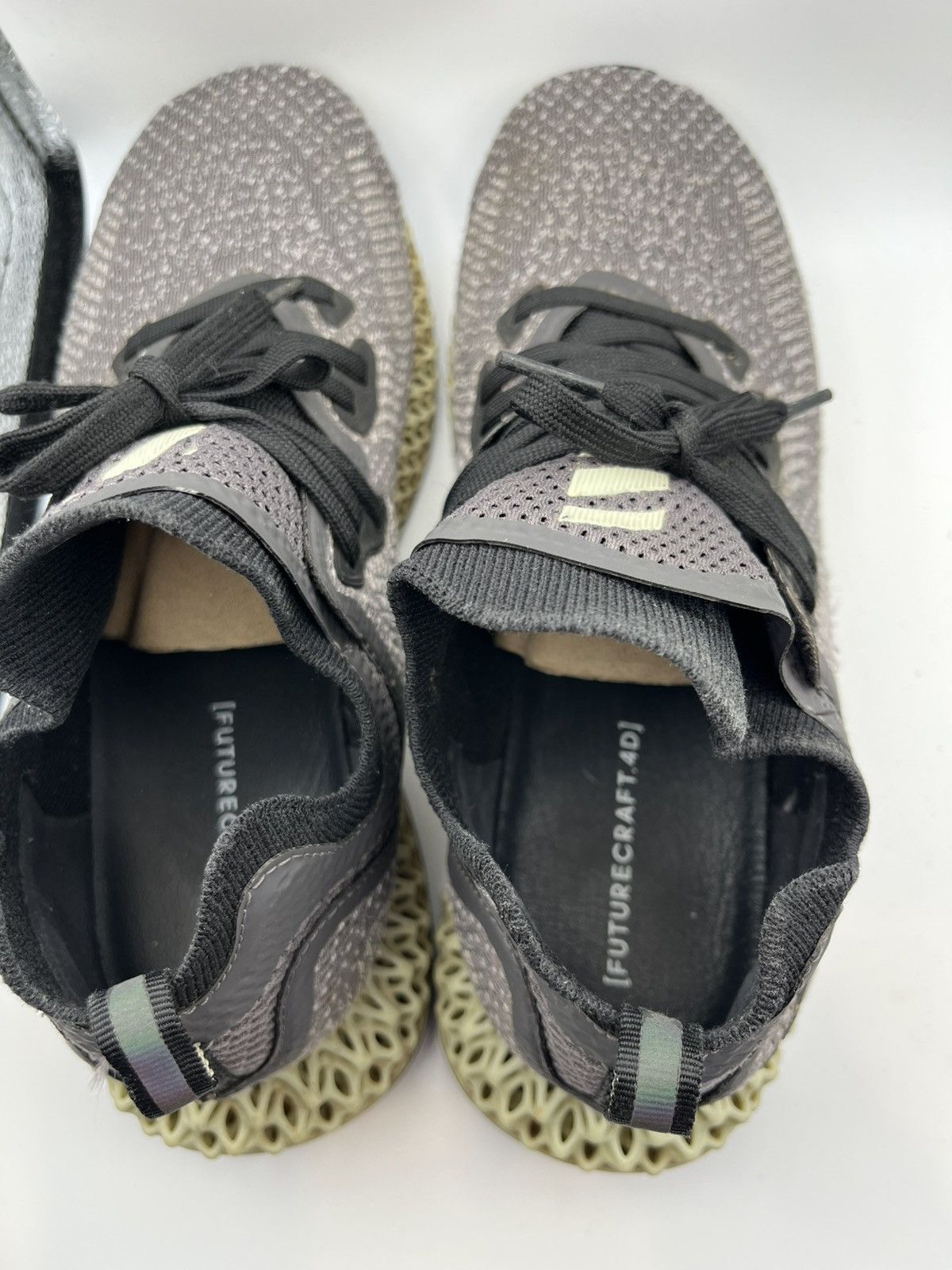 Adidas Adidas AlphaEdge 4D LTD Ash Green Size 7 Good Condition Size US 7 / EU 40 - 5 Thumbnail