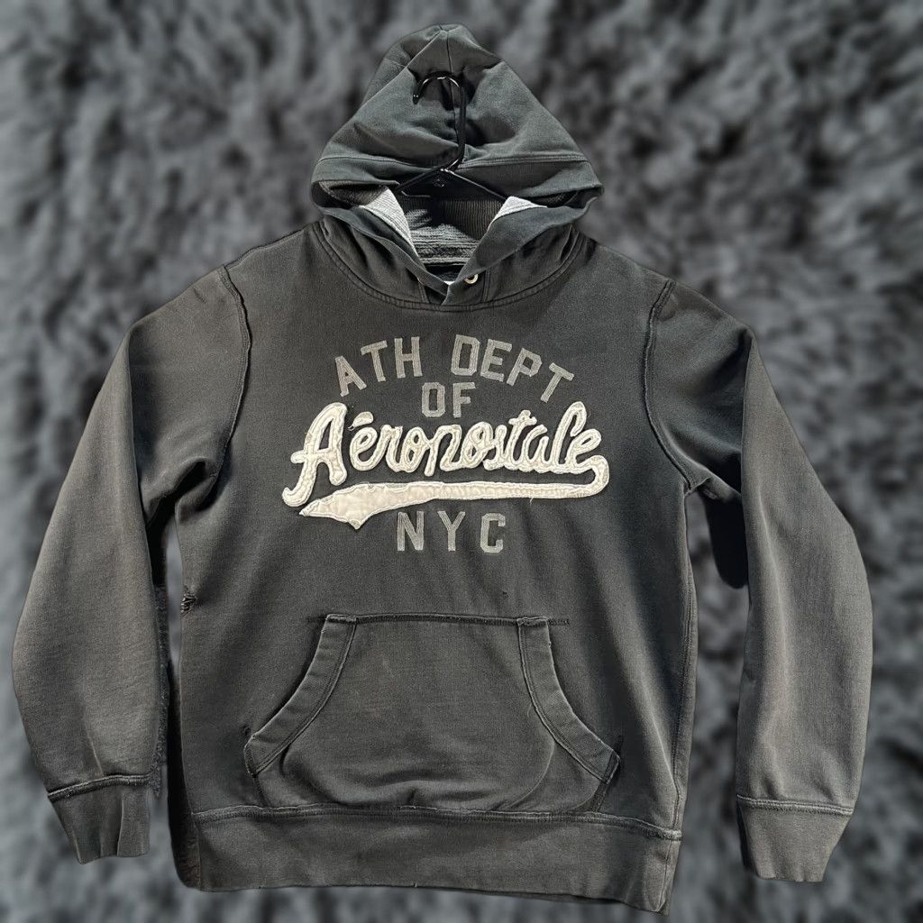 Vintage VINTAGE Aeropostale Hoodie Mens M Charcoal Pullover Hooded Kangaroo Pocket Graphic Print 87 NYC 87th Dept City Mens Size US M / EU 48-50 / 2 - 1 Thumbnail