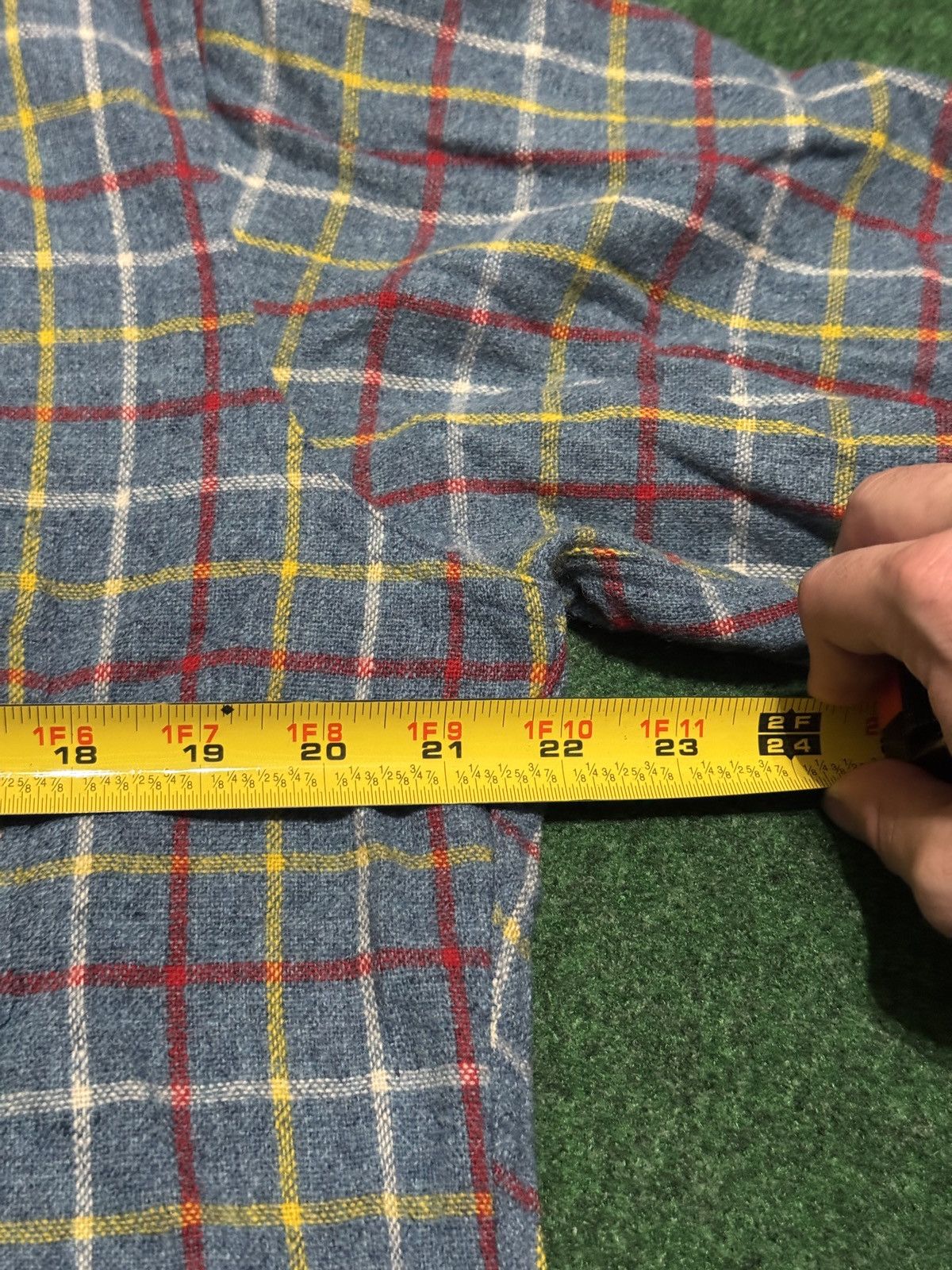 Bloomingdale's True Vintage Bloomingdales Wool Plaid Flannel Shirt Size US M / EU 48-50 / 2 - 5 Thumbnail