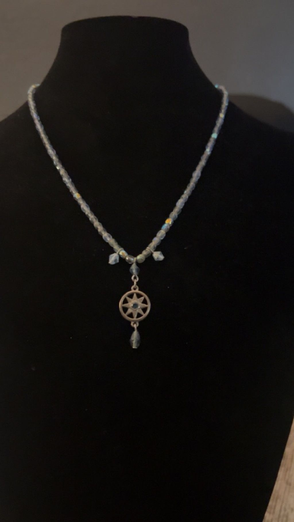 Other Women's Unbranded Beaded Necklace One Size Light Blue Silver Size ONE SIZE - 2 Thumbnail