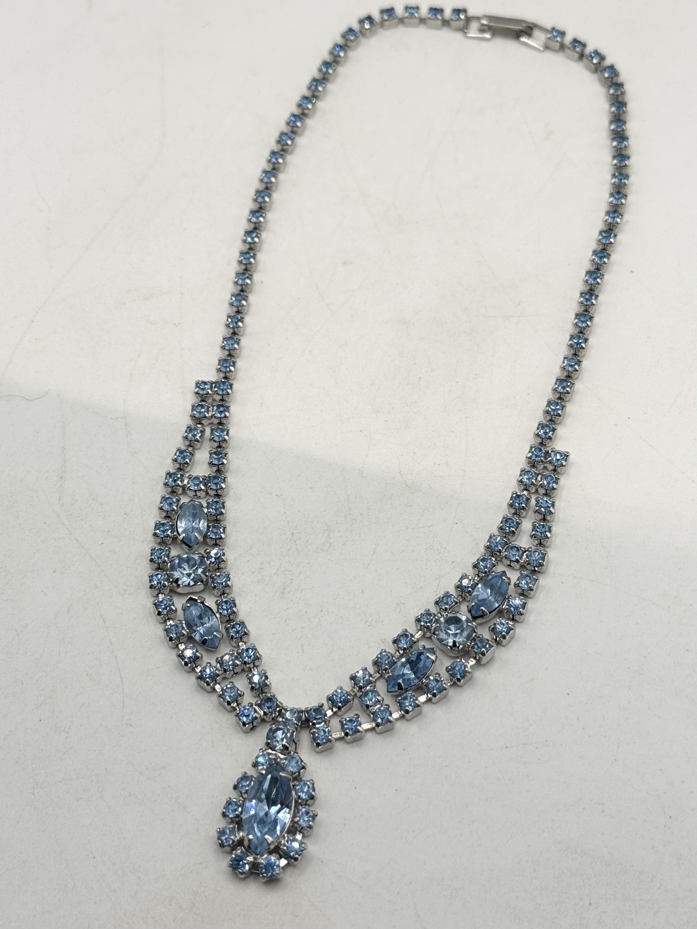 Vintage Vintage blue rhinestone collar necklace Size ONE SIZE - 4 Thumbnail