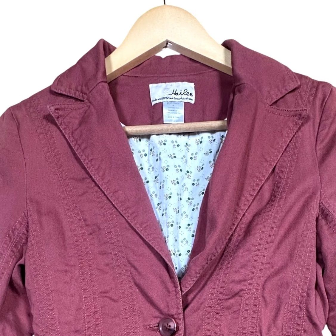 Vintage Hailee Womens Small Burgundy Red Button Front Blazer Jacket Floral Lining Size S / US 4 / IT 40 - 3 Thumbnail