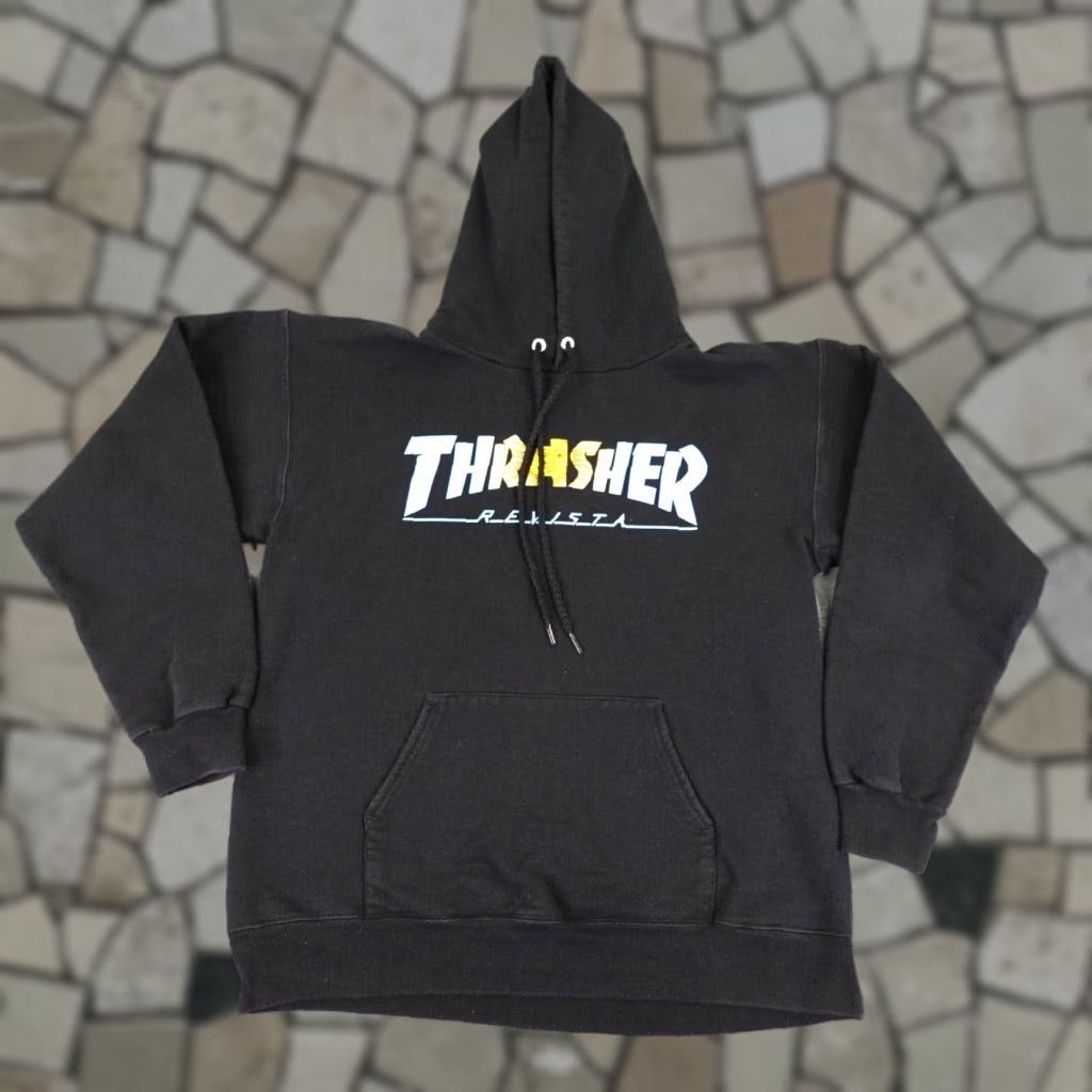 Thrasher VINTAGE Thrasher Hoodie Mens Small Black Pullover Sweatshirt Knit Logo Pockets Skater Size US S / EU 44-46 / 1 - 1 Thumbnail
