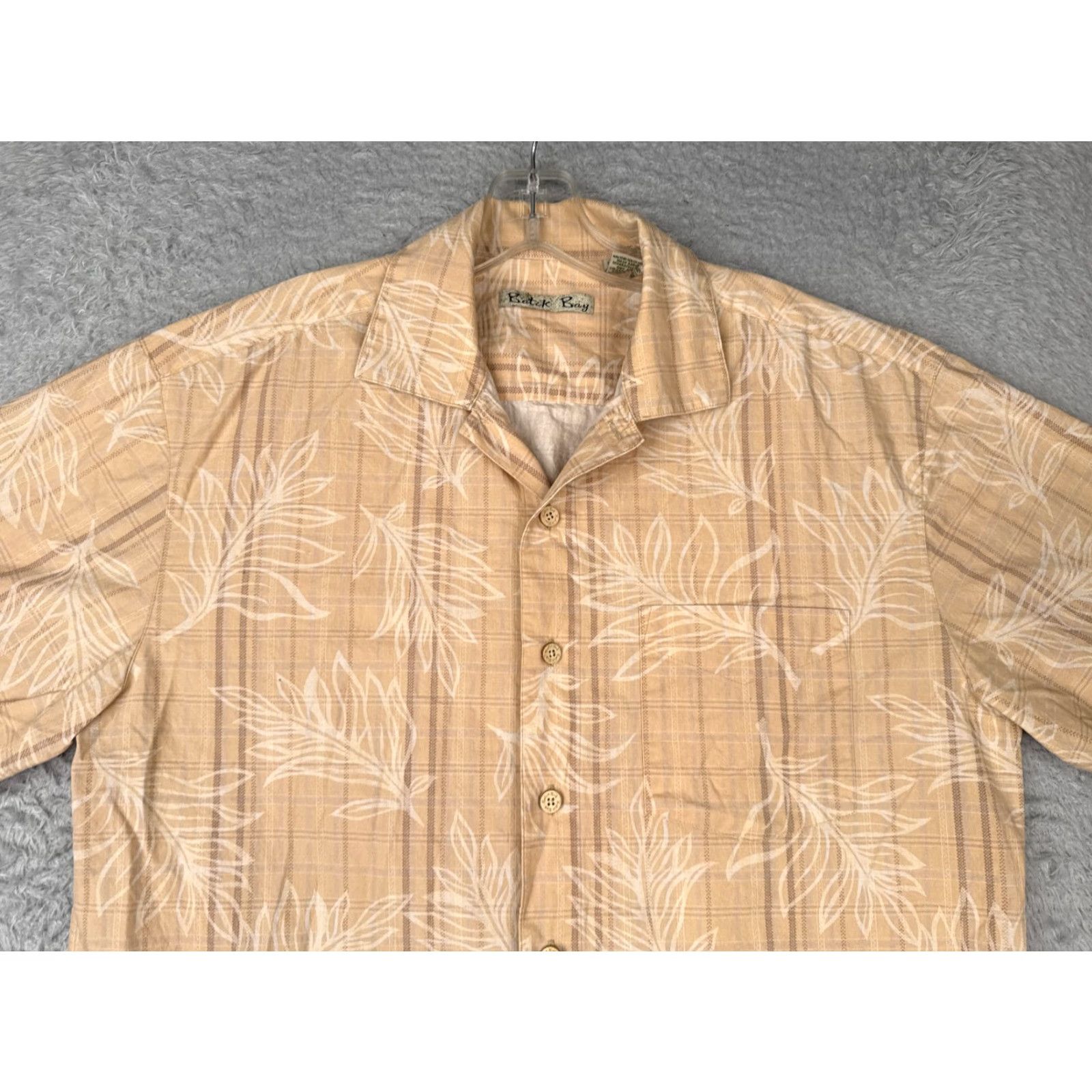 Vintage Batik Bay Shirt Mens Medium Beige Plaid Floral 100% Cotton Button Up Shirt Size US M / EU 48-50 / 2 - 4 Thumbnail