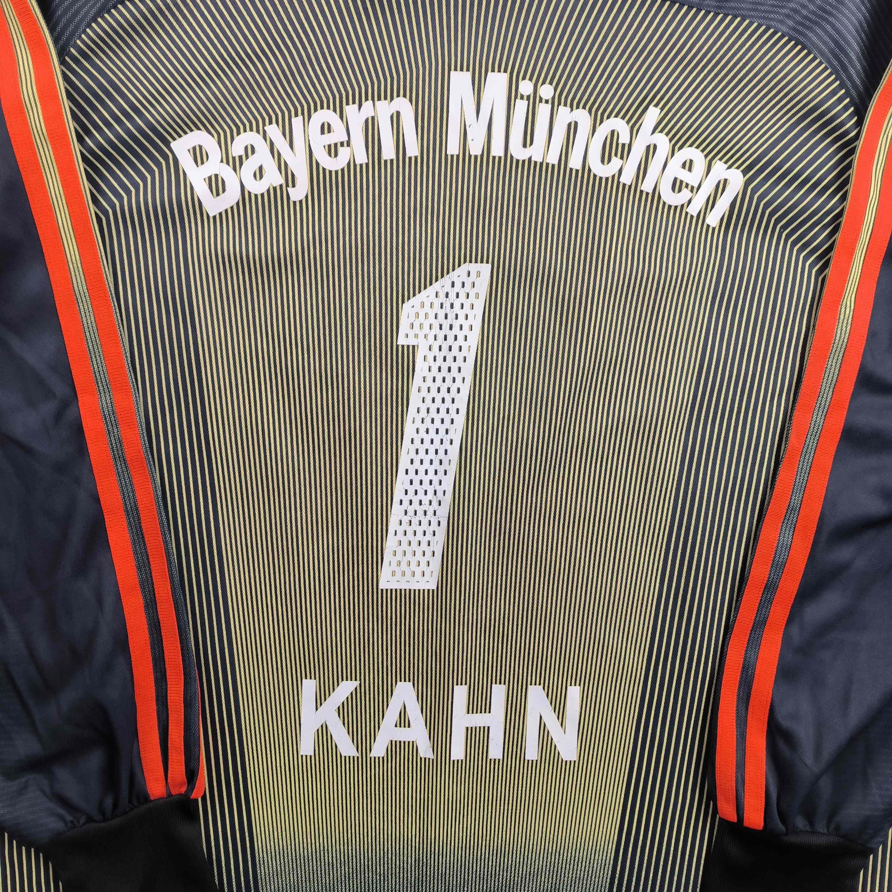 Adidas Bayern Munich 2003-04 Adidas GK Kahn football jersey size XL Size US XL / EU 56 / 4 - 7 Thumbnail