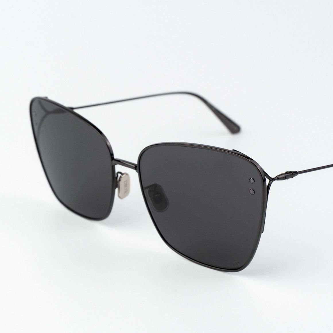Dior Dior Women Sunglasses Gunmetal CD40095U 08A H4A0 BRAND NEW Size ONE SIZE - 3 Thumbnail