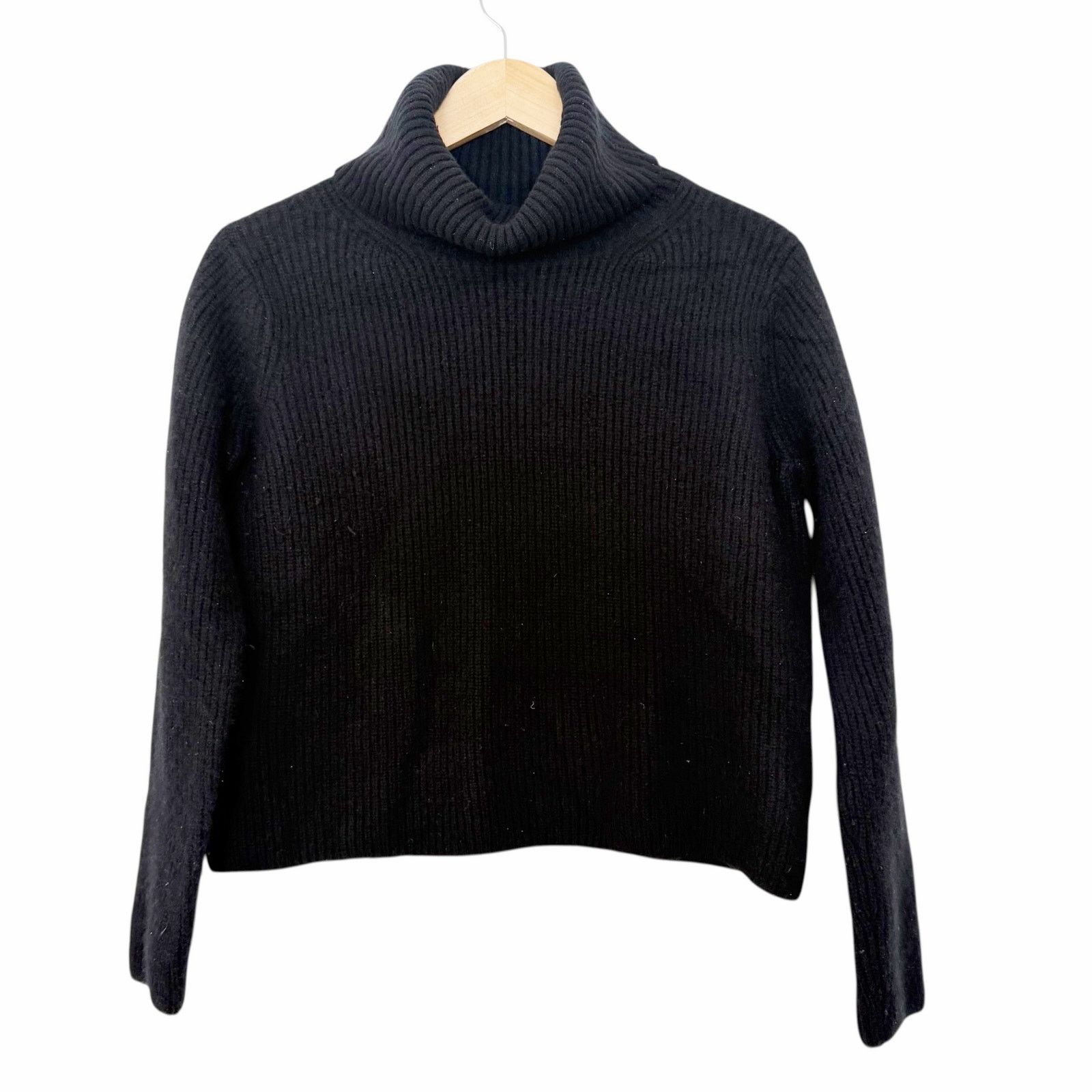 Banana Republic Banana Republic Chiara Cashmere Black Relaxed Ribbed Sweater Size M / US 6-8 / IT 42-44 - 1 Thumbnail