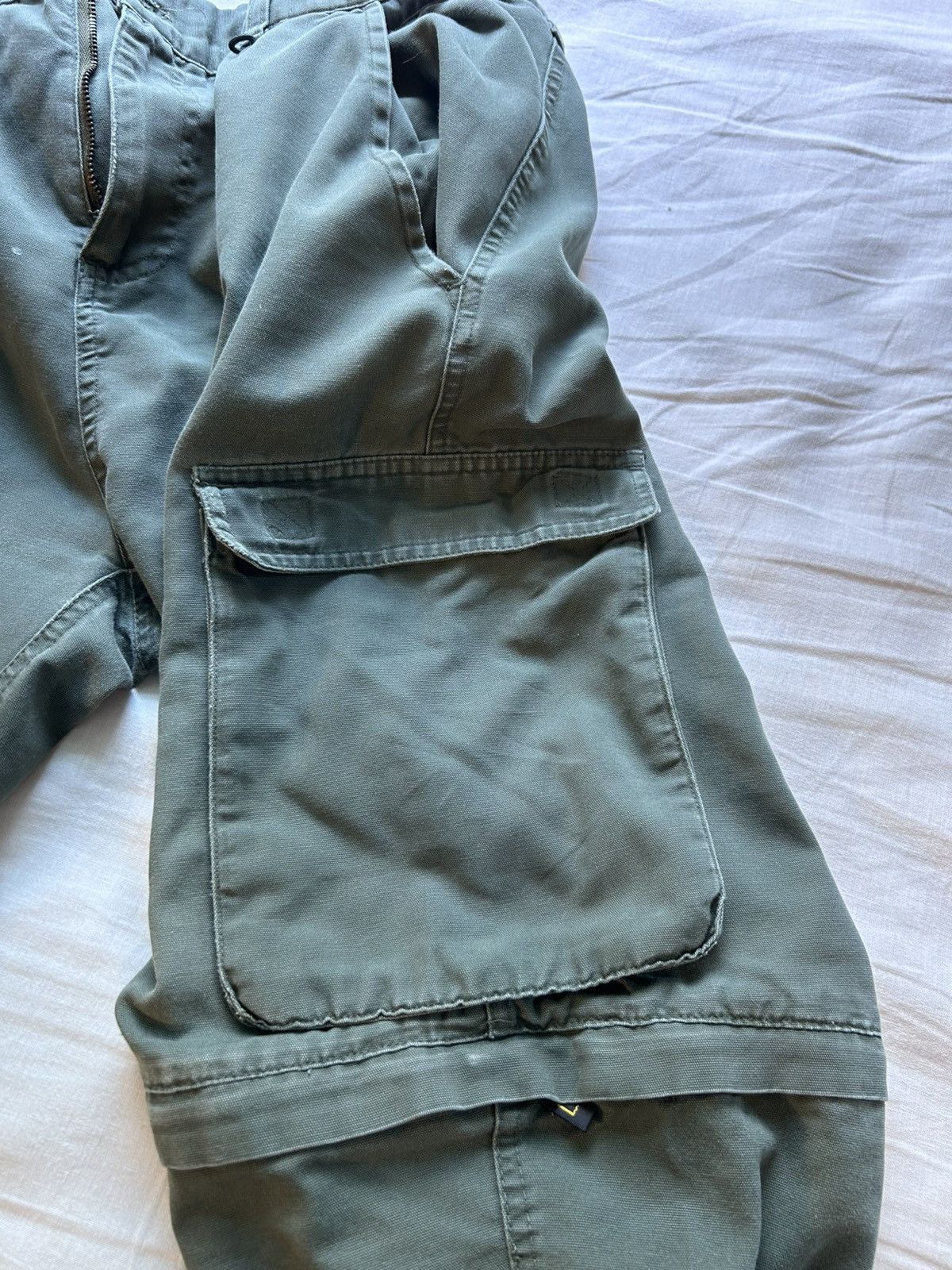 Carhartt Olive Green zipper Cargo pants Size US 32 / EU 48 - 8 Thumbnail