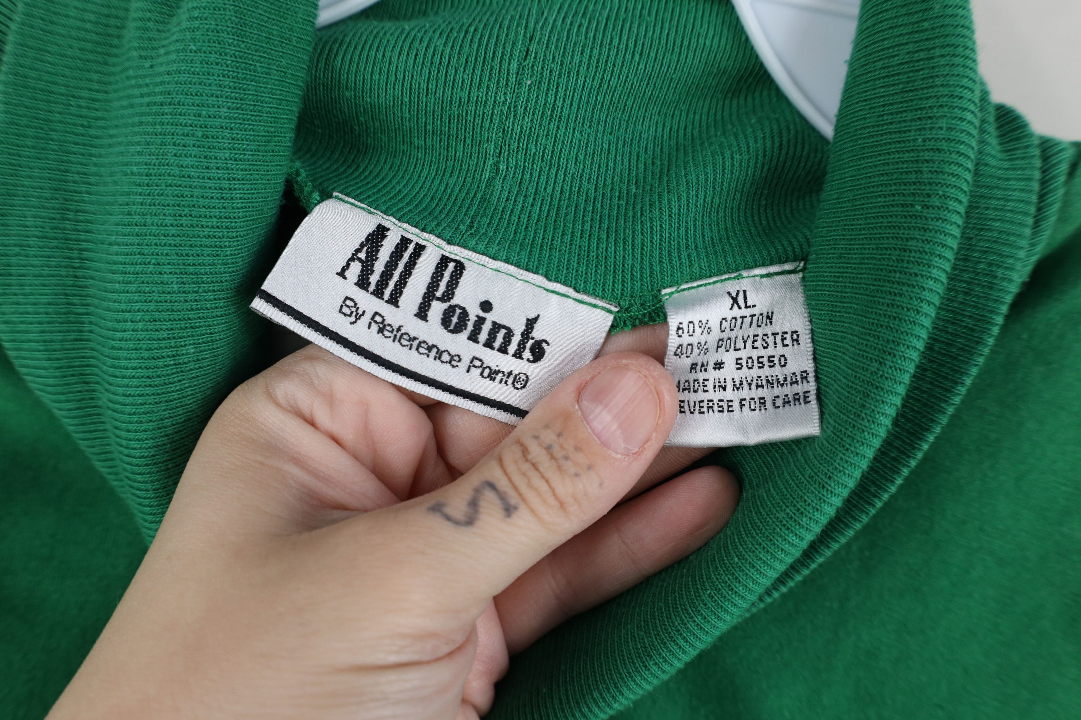 Vintage Vintage 90s Fit Christmas Tree Turtleneck T-Shirt Green Size XL / US 12-14 / IT 48-50 - 8 Thumbnail