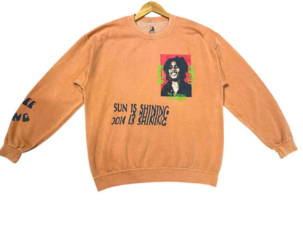 Band Tees × Bob Marley × Vintage Vintage Sweatshirt Bob marley Sun is Shining Size US M / EU 48-50 / 2 - 1 Thumbnail