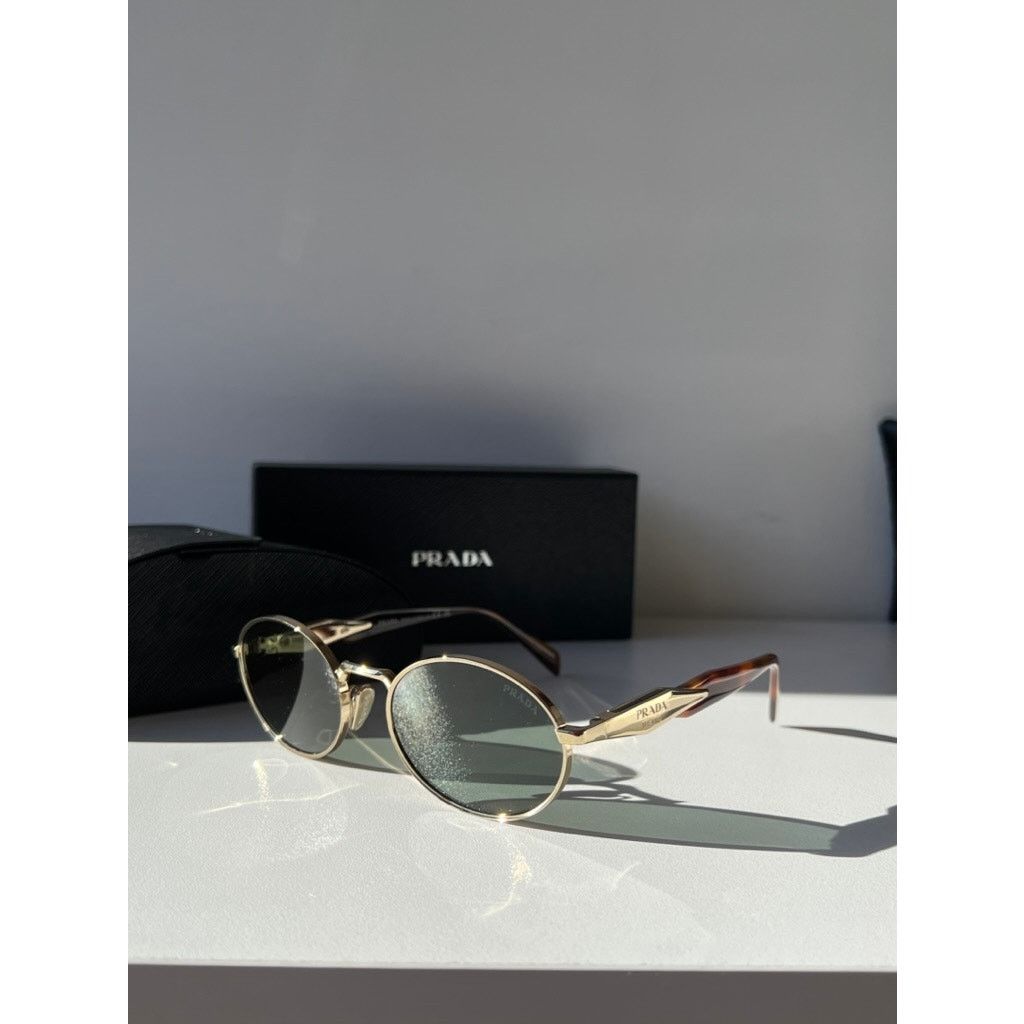 Prada NEW Prada PR65ZS Oval Sunglasses in Gold Green Size ONE SIZE - 4 Thumbnail