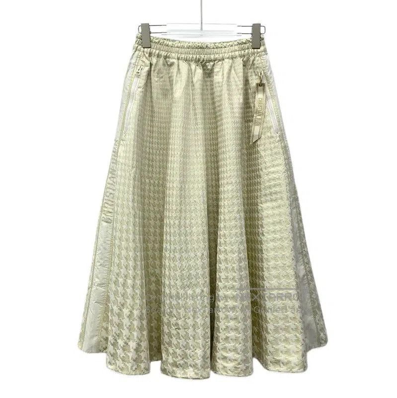Dior Dior Beige Women's Half Skirt . Size 23" - 1 Thumbnail