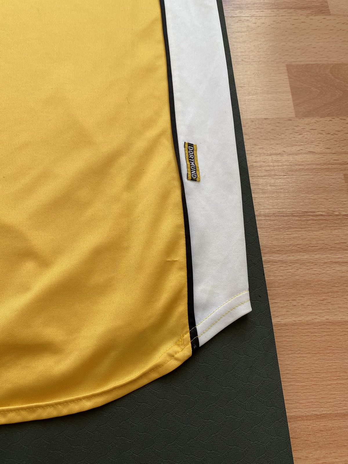 Nike × Vintage 1998-00 Borussia Dortmund Jersey Home Shirt Vintage Footbal Size US XL / EU 56 / 4 - 6 Thumbnail