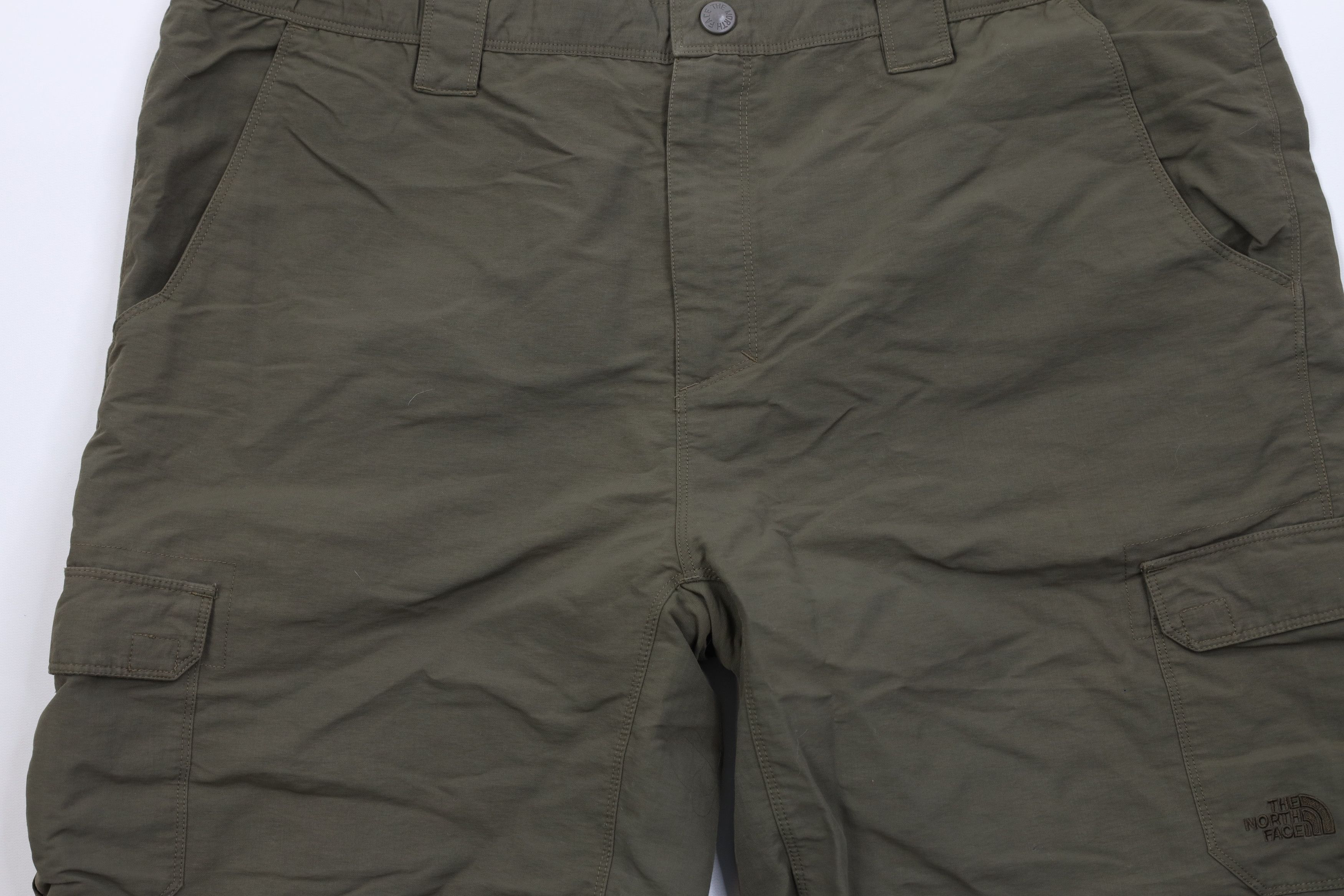 The North Face Vintage Y2K The North Face Trekking Cargo Shorts Green Size US 36 / EU 52 - 3 Thumbnail