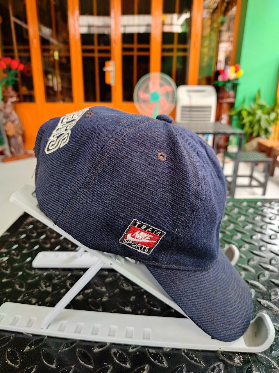 Nike Vintage Nike x Los Angeles Dodger Swoosh Snapback Hat Size ONE SIZE - 2 Thumbnail