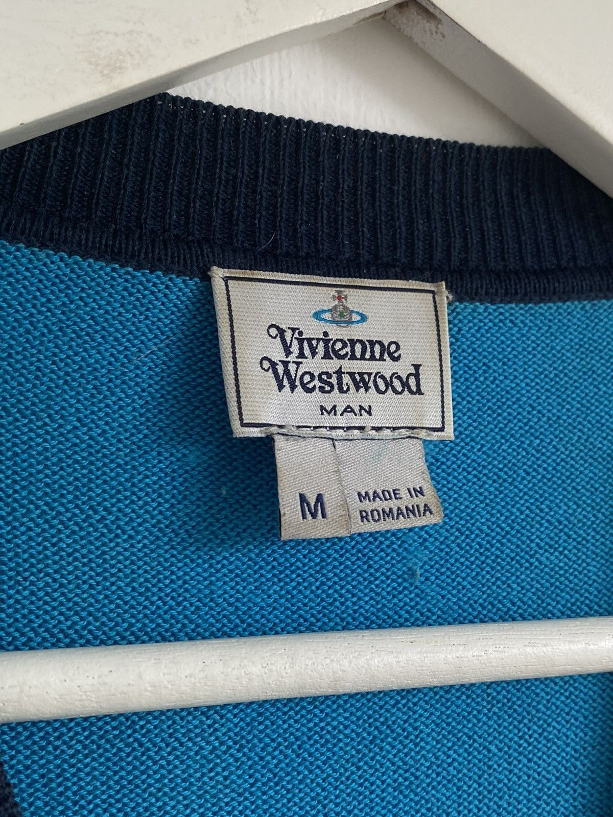 Vivienne Westwood Vintage Vivienne Westwood V-Neck Light Knit Sweater Size US M / EU 48-50 / 2 - 13 Thumbnail