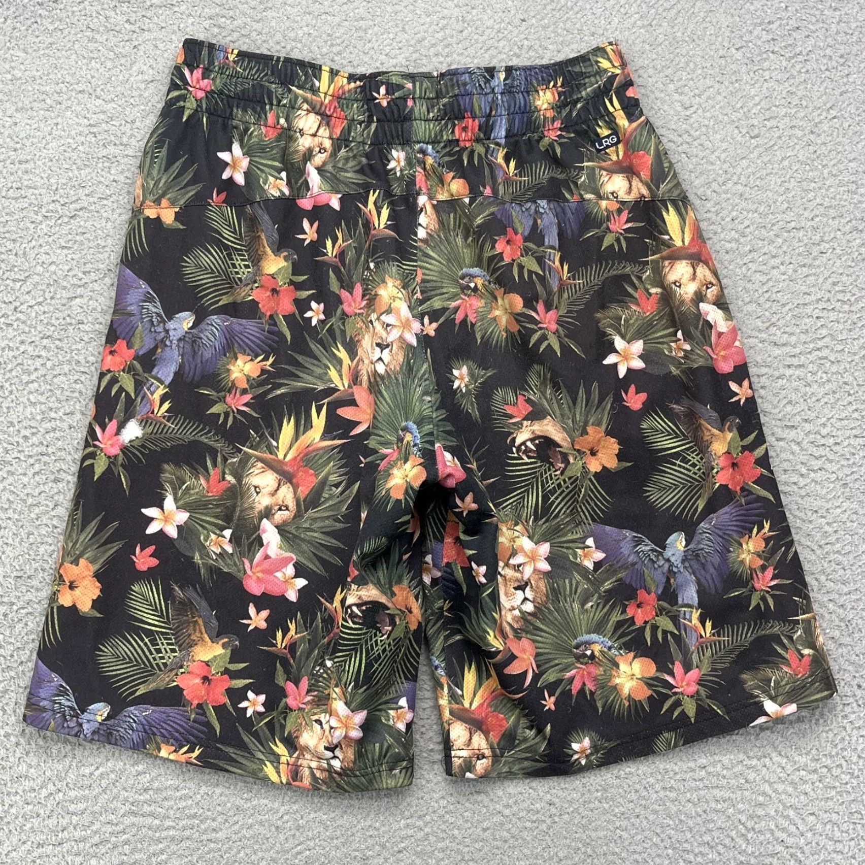47 LRG Shorts Bermuda Men XL Hawaii Floral 90s Hawaiian Streetwear Multicolor Floral Drawstring Pockets Casual Mens XL Size US 36 / EU 52 - 6 Thumbnail