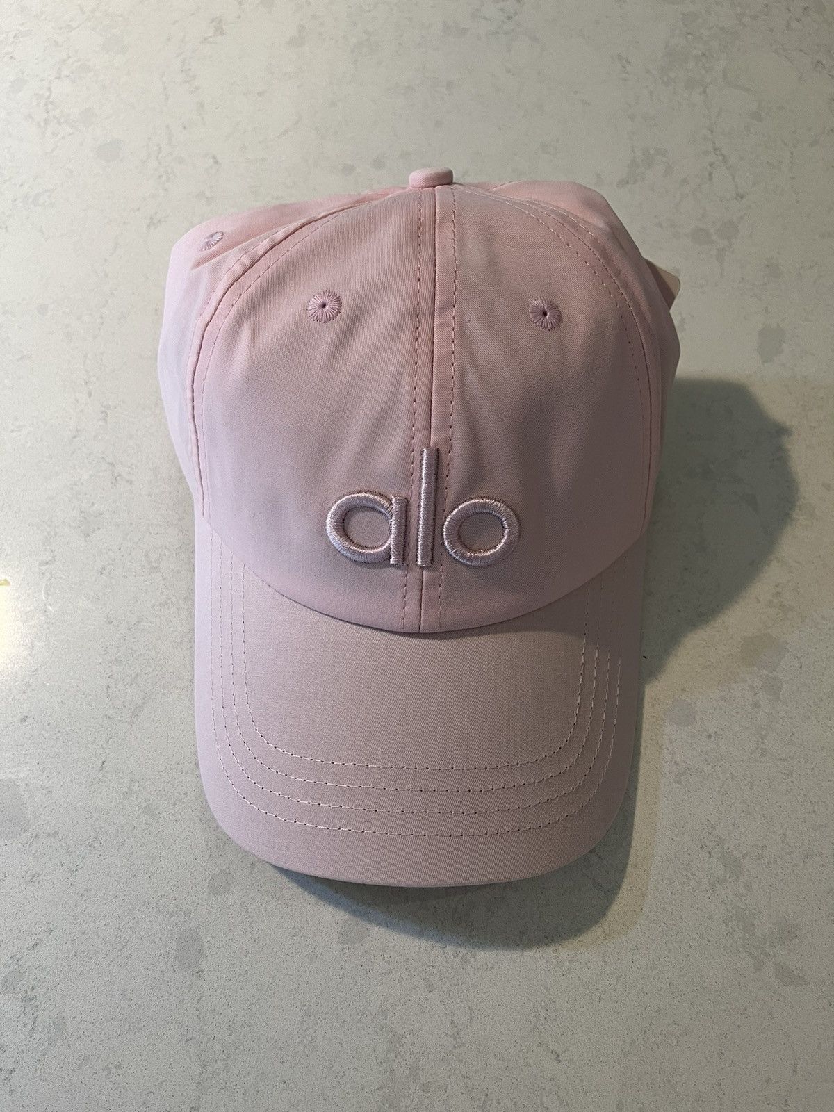 Alo  Alo Yoga Alo hat | Grailed