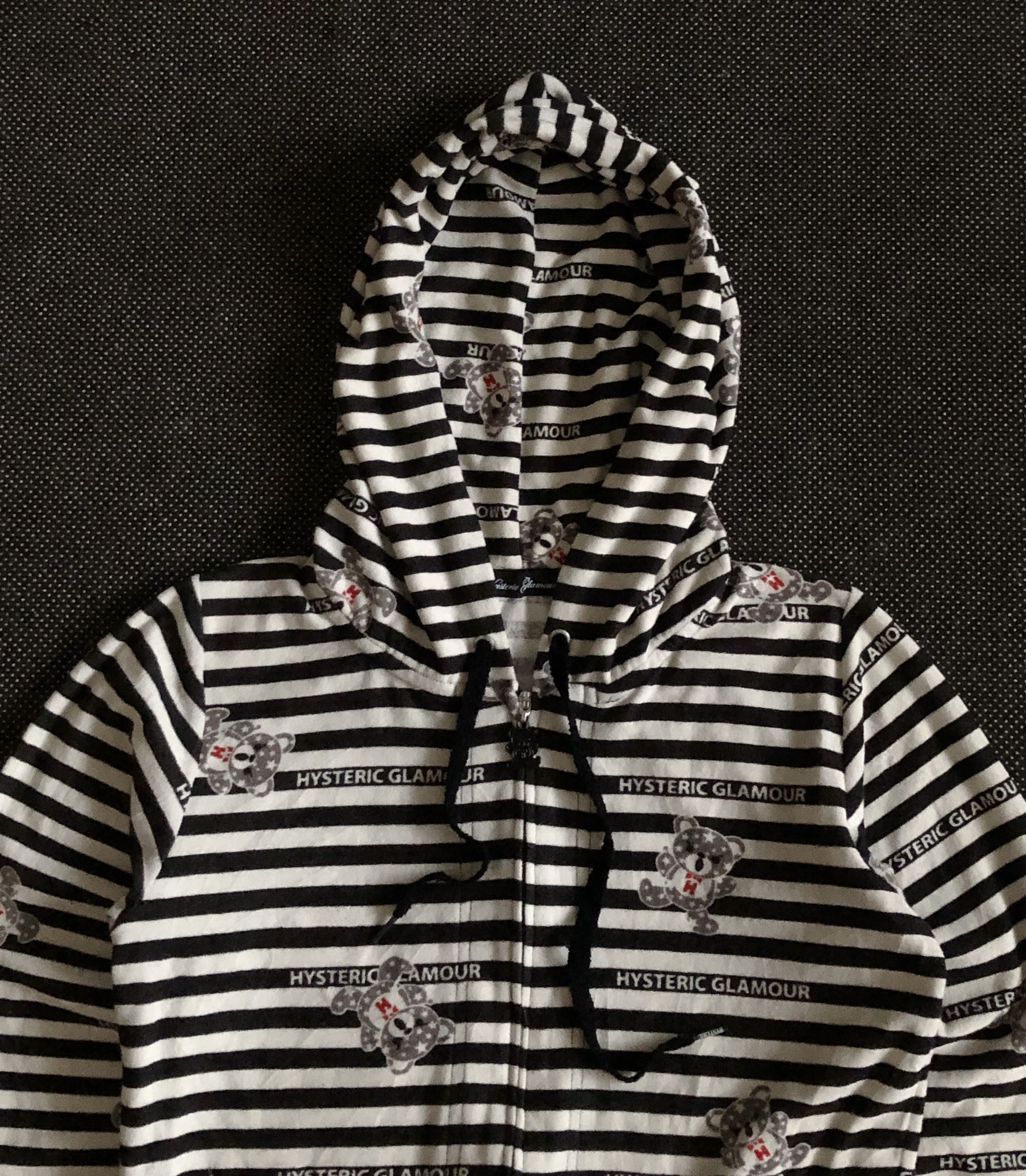 Hysteric Glamour RARE🔥HYSTERIC BEAR FULLPRINT VELVET FLEECE ZIPPER HOODIE Size S / US 4 / IT 40 - 4 Thumbnail