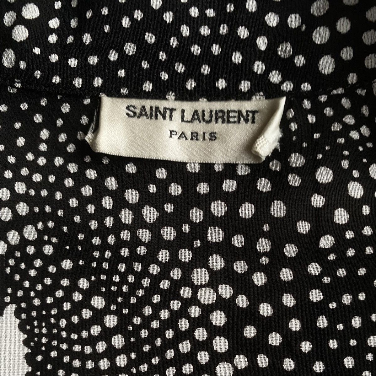 Saint Laurent Paris SS19 Polka dot Silk Shark Collar Shirt Size US S / EU 44-46 / 1 - 7 Thumbnail
