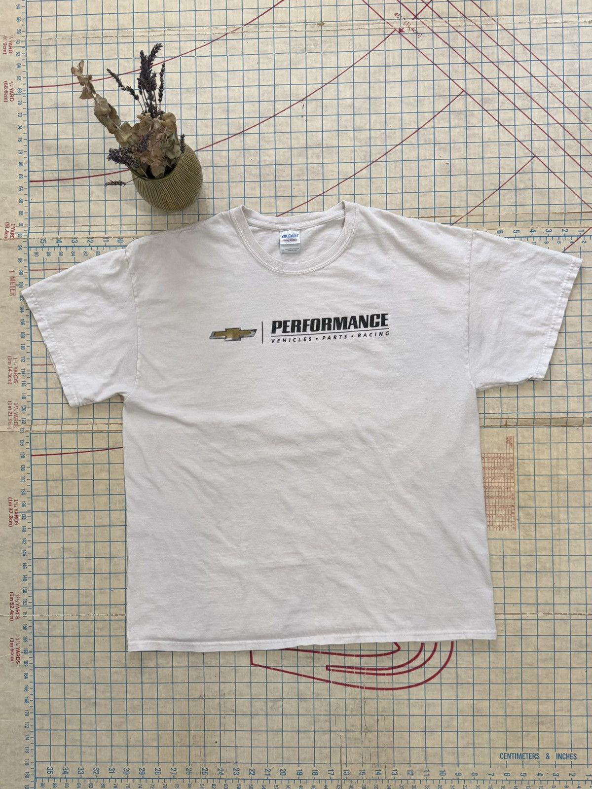 Vintage Chevy Performance Parts Racing Corvette Graphic Tee XL Mens Size US XL / EU 56 / 4 - 5 Thumbnail