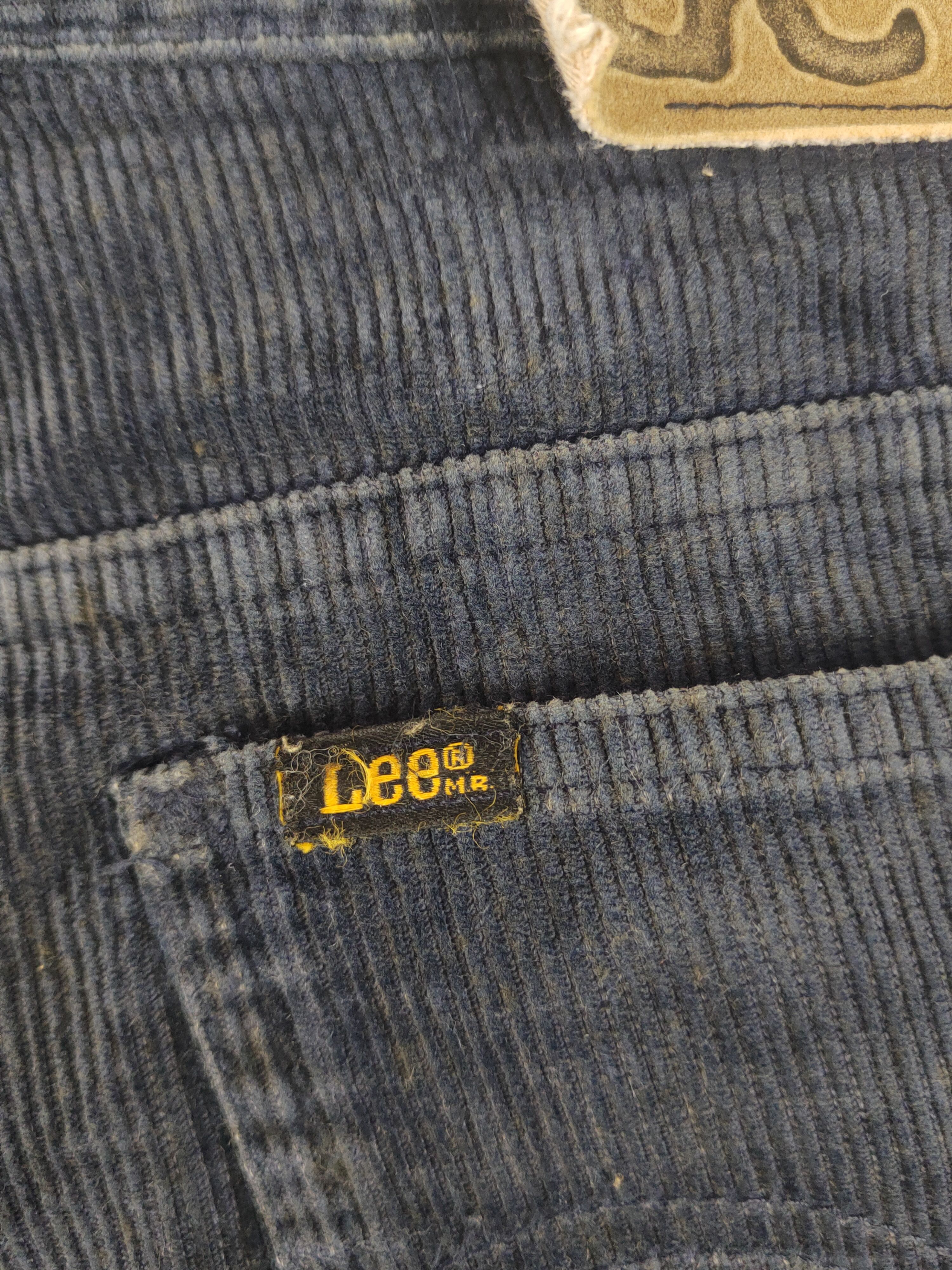 Lee DL Lee Navy Vintage Corduroy cargo Pants #46-342 Size US 28 / EU 44 - 10 Thumbnail