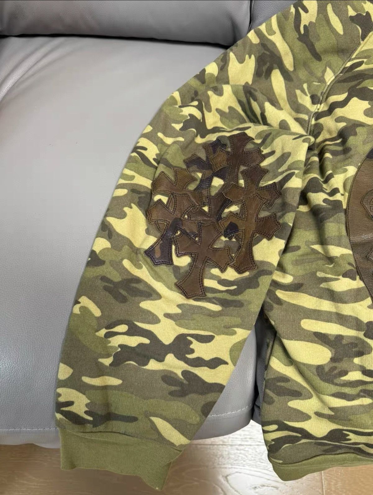 Chrome Hearts Chrome hearts leather patch camo hoodie Size US S / EU 44-46 / 1 - 7 Thumbnail