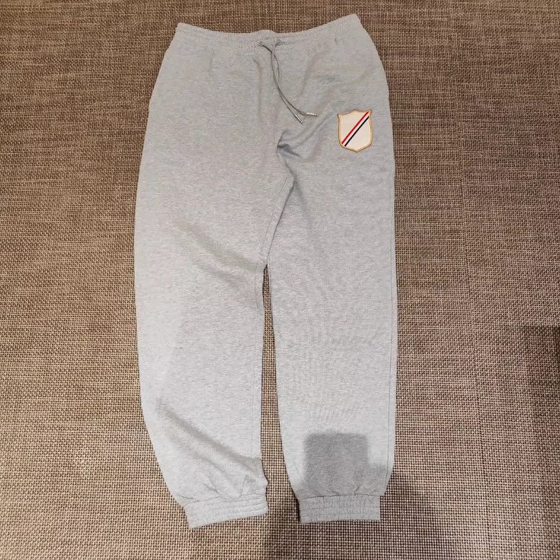 Thom Browne Thom Browne Shield Logo Sweatpants - dmc Size US 34 / EU 50 - 1 Thumbnail