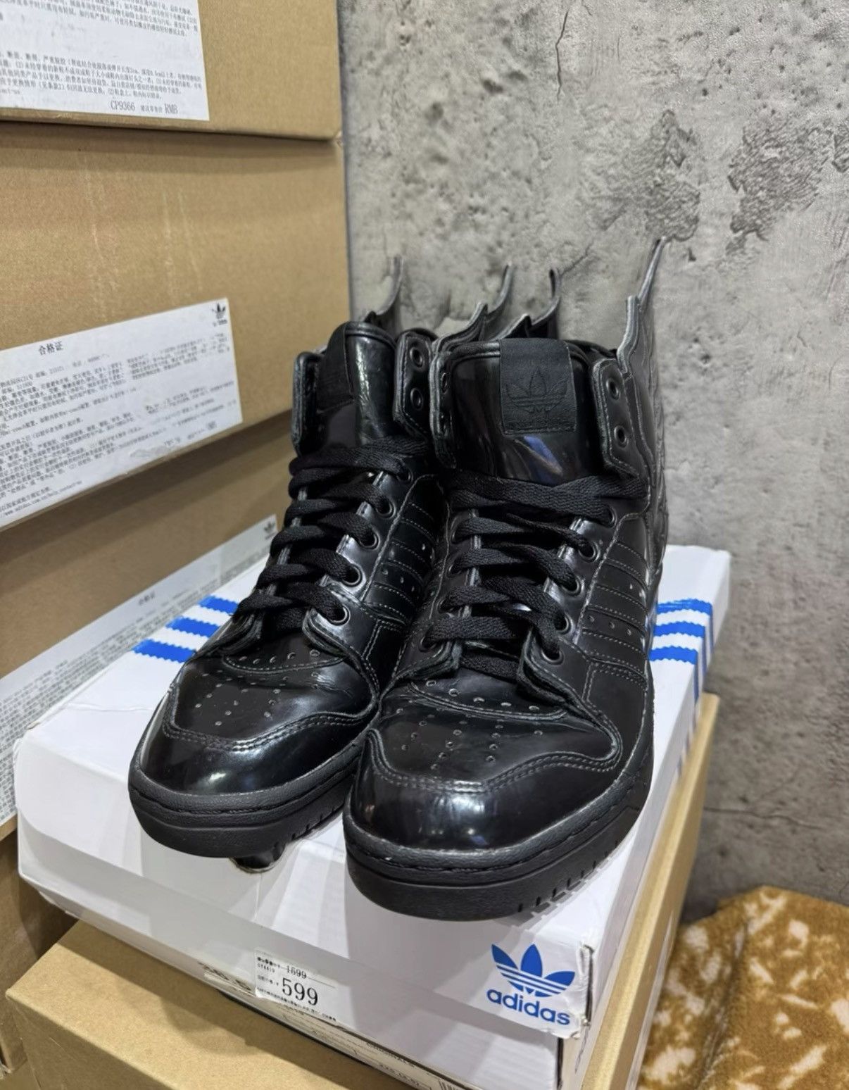 Adidas Adidas x Jeremy Scott Wings 2.0 K37 Size US 8 / IT 38 - 1 Thumbnail