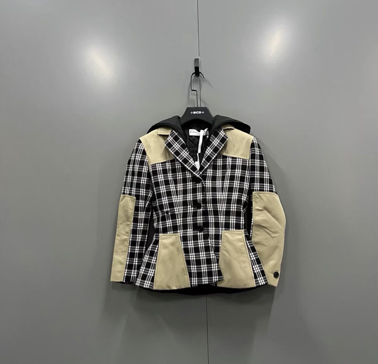 Dior Dior Paneled Plaid All-over Print Hooded Jacket J41 Size XS / US 0-2 / IT 36-38 - 1 Thumbnail