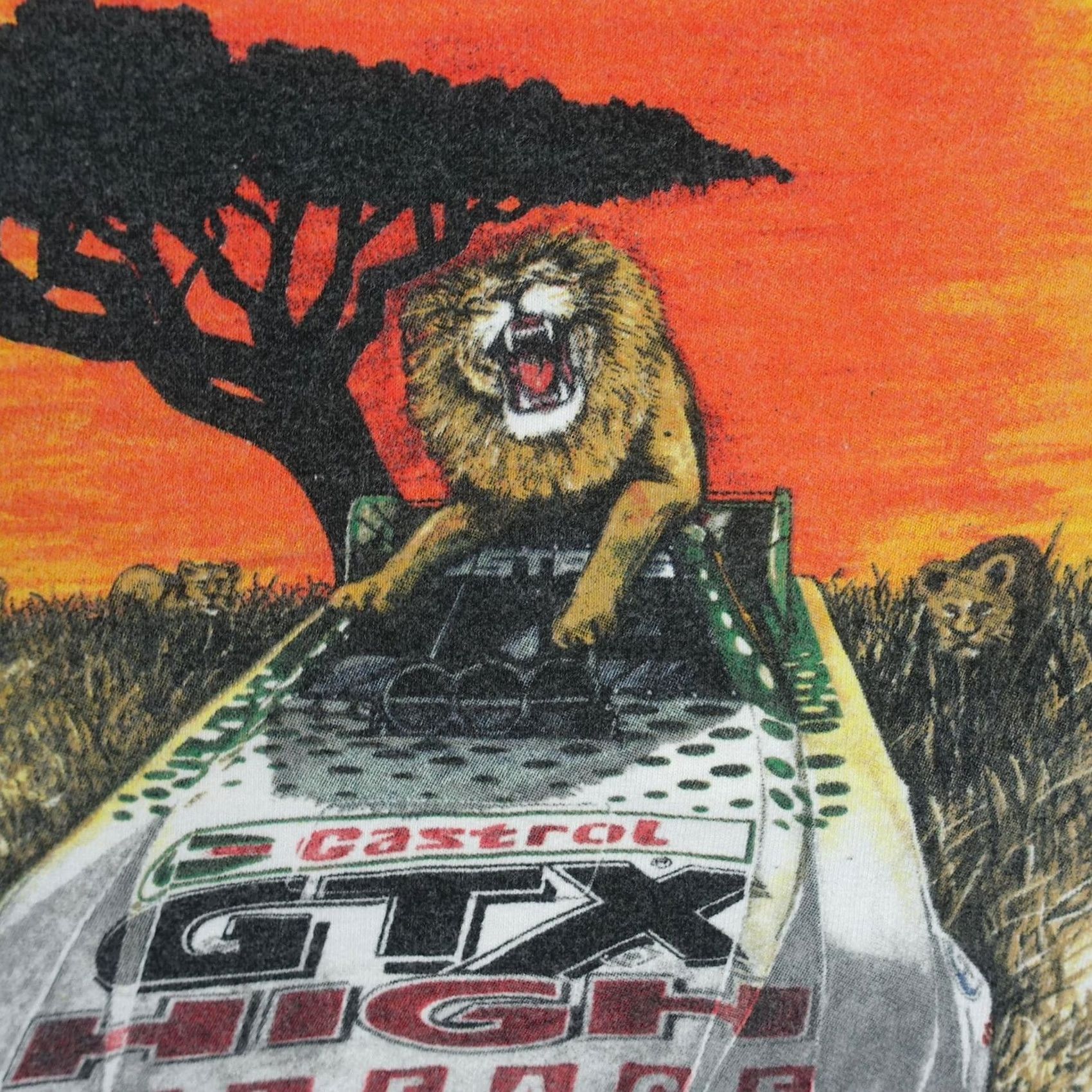 Gildan VINTAGE John Force Shirt Mens Large White Funny Car King Jungle Lion NHRA 2003 Size US L / EU 52-54 / 3 - 4 Thumbnail