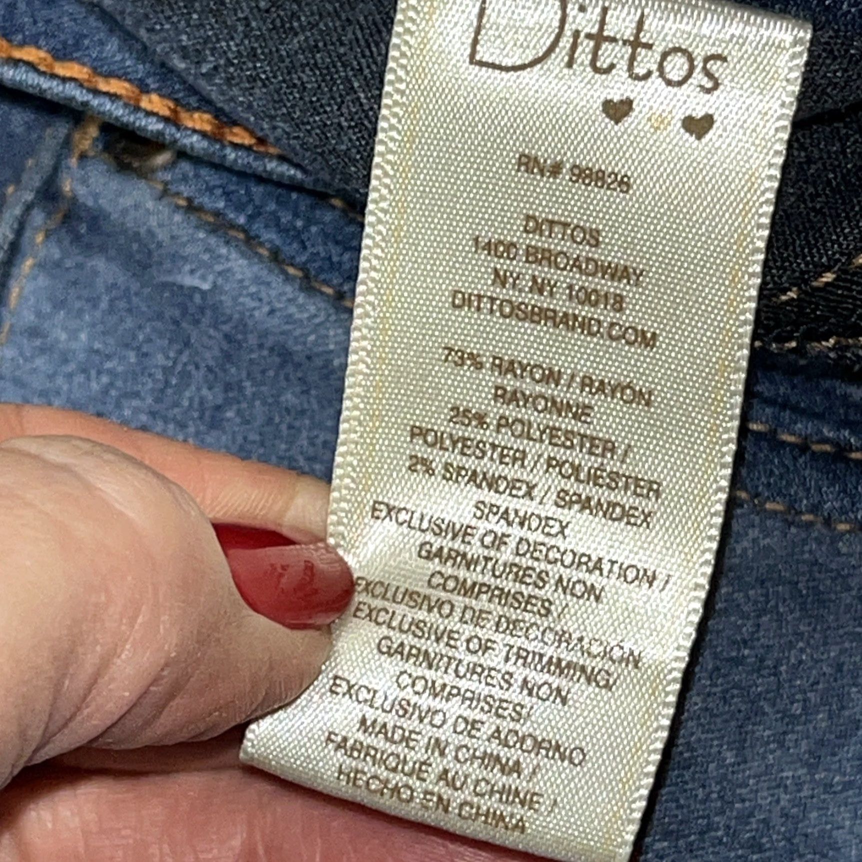 Vintage Dittos Jeans Slim Women 28 Light Wash Back Pockets Rayon Polyester ZIP Soft Stretchy Zip Jeans Women’s Size 28" / US 6 / IT 42 - 7 Thumbnail