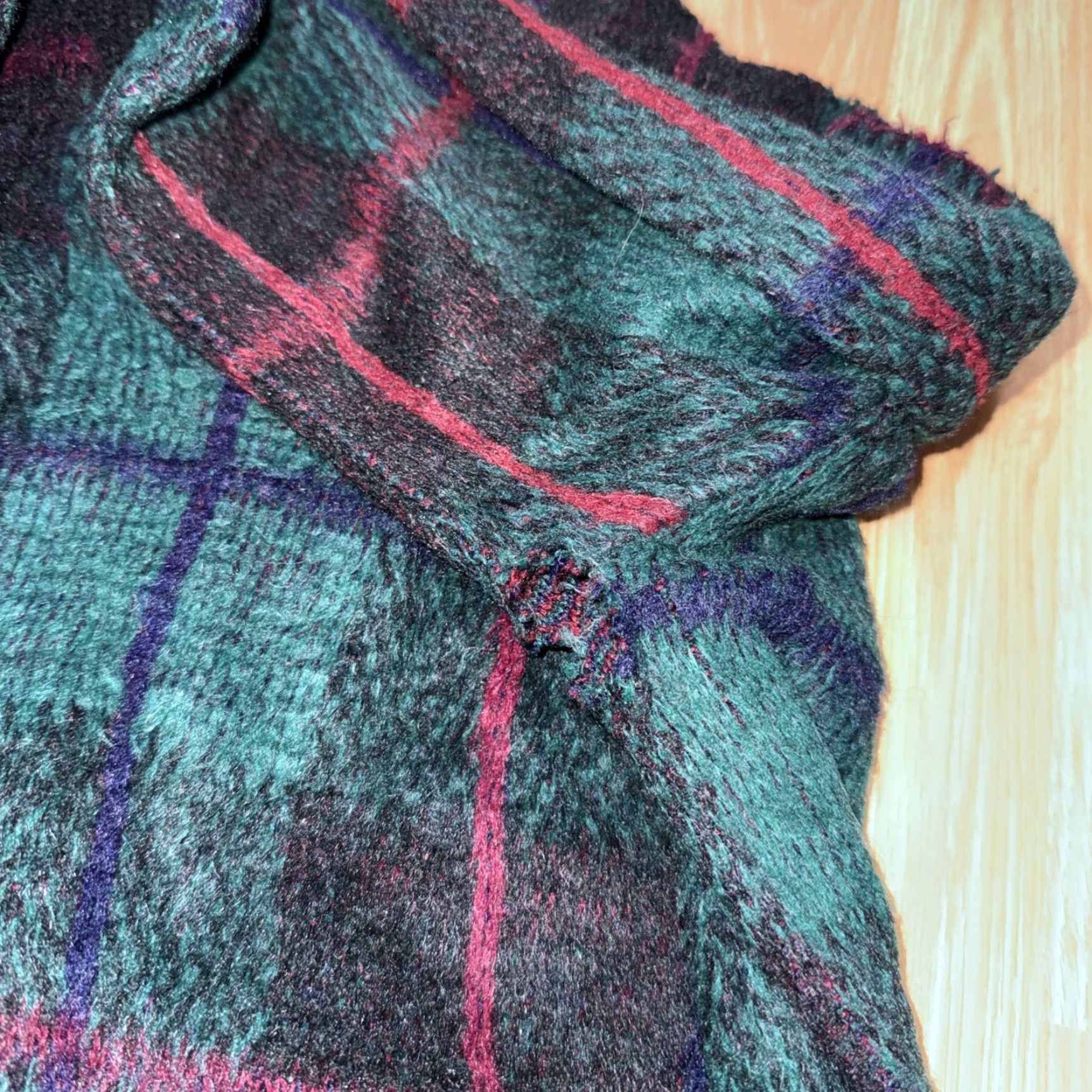Vintage VINTAGE Campus Mohair Plaid Sweater N Neck Mens L USA Made Size US L / EU 52-54 / 3 - 7 Thumbnail