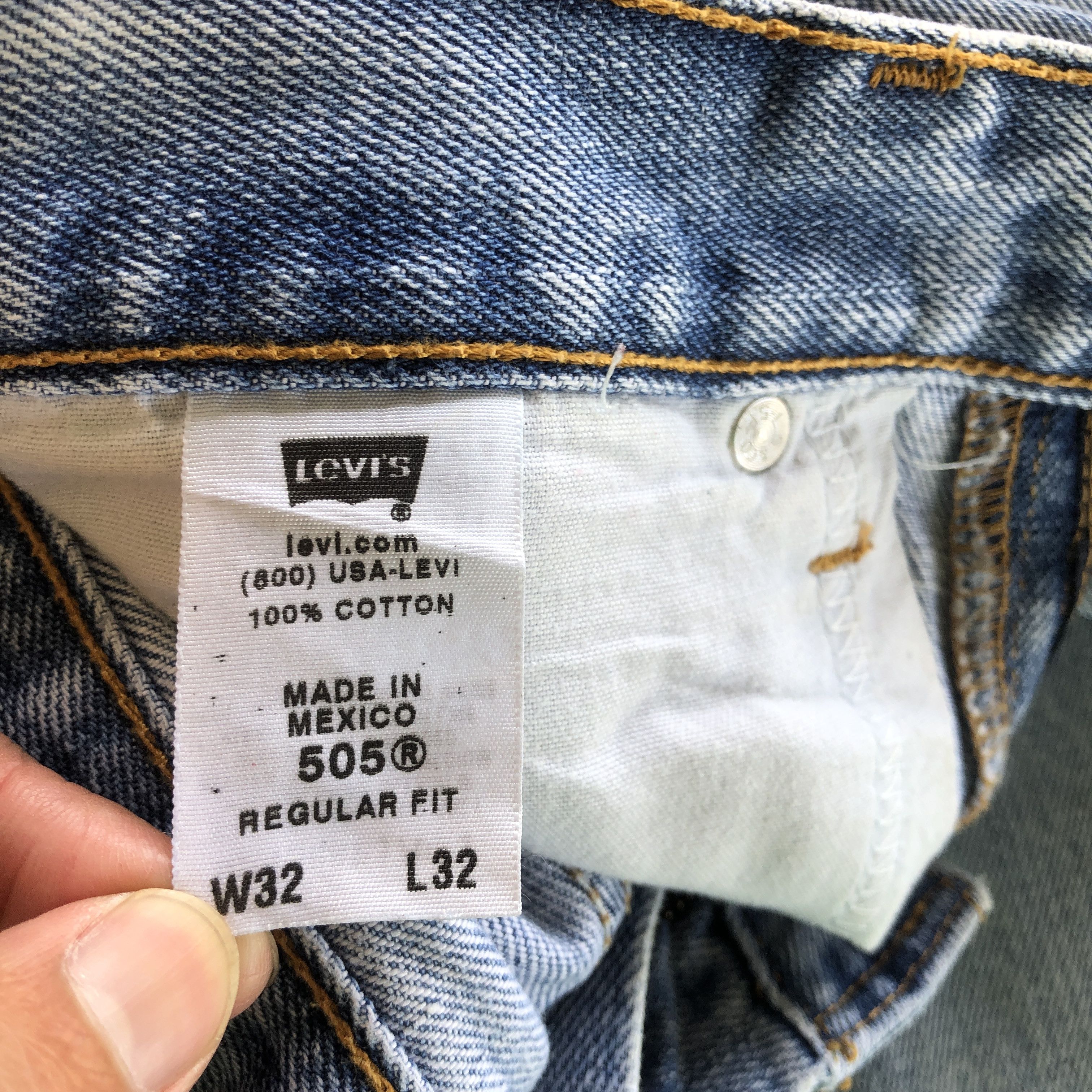 Levi's Vintage Levis 505 Jeans Levi's Sun Faded Light Wash Denim Size US 30 / EU 46 - 9 Thumbnail
