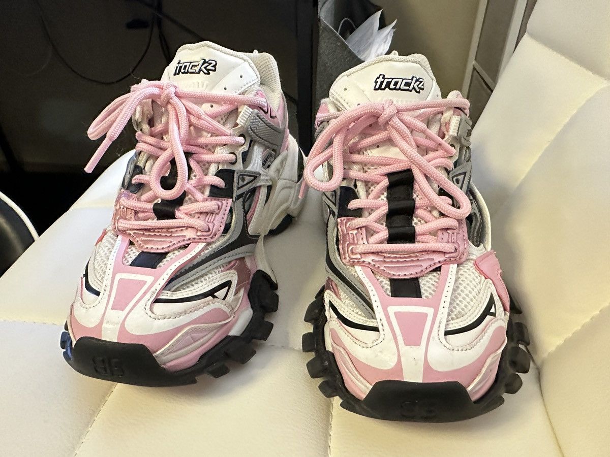 【新品】BALENCIAGA トラック2 ピンク Discover the Best Balenciaga Track 2 Sneakers of 2025