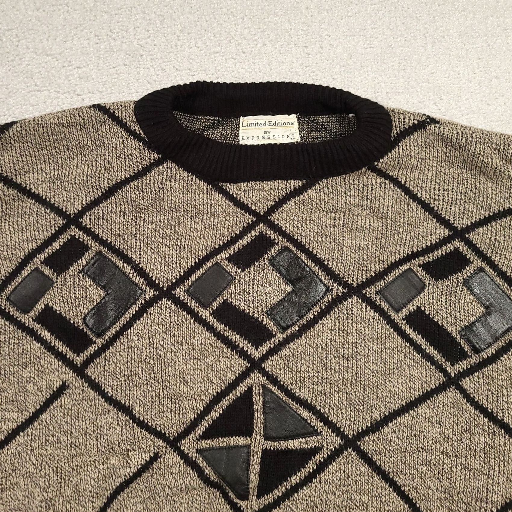 Vintage VINTAGE Expressions Limited Editions Men Large Knit Sweater Crewneck Cardigan Beige Geometric Knit Size US L / EU 52-54 / 3 - 3 Thumbnail