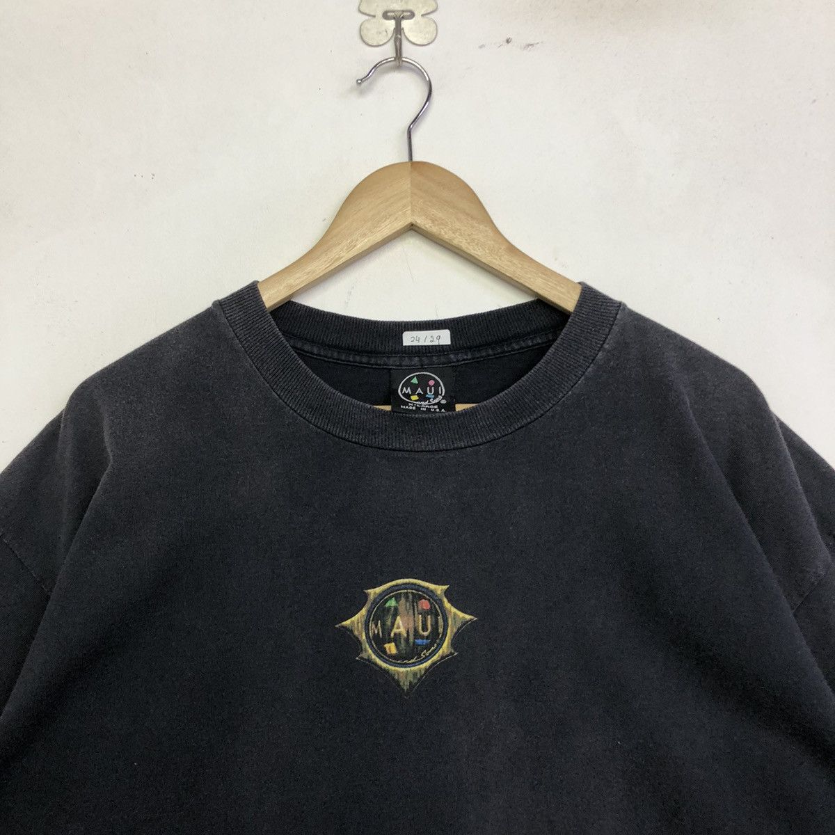 Maui and Sons × Vintage Vintage Maui And Sons Ocean Soul Backhitt Surfing Tshirt Size US XL / EU 56 / 4 - 5 Thumbnail