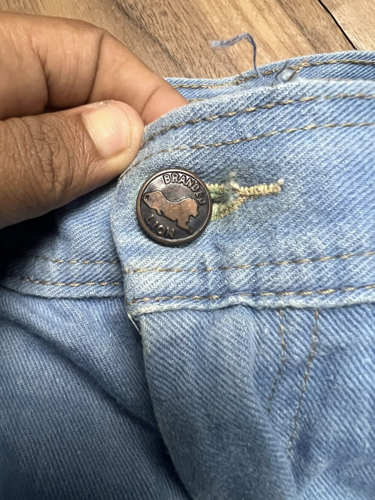 If Six Was Nine VINTAGE 70s BRANDED LION Bell Bottom Jeans (41) Size US 31 - 5 Thumbnail