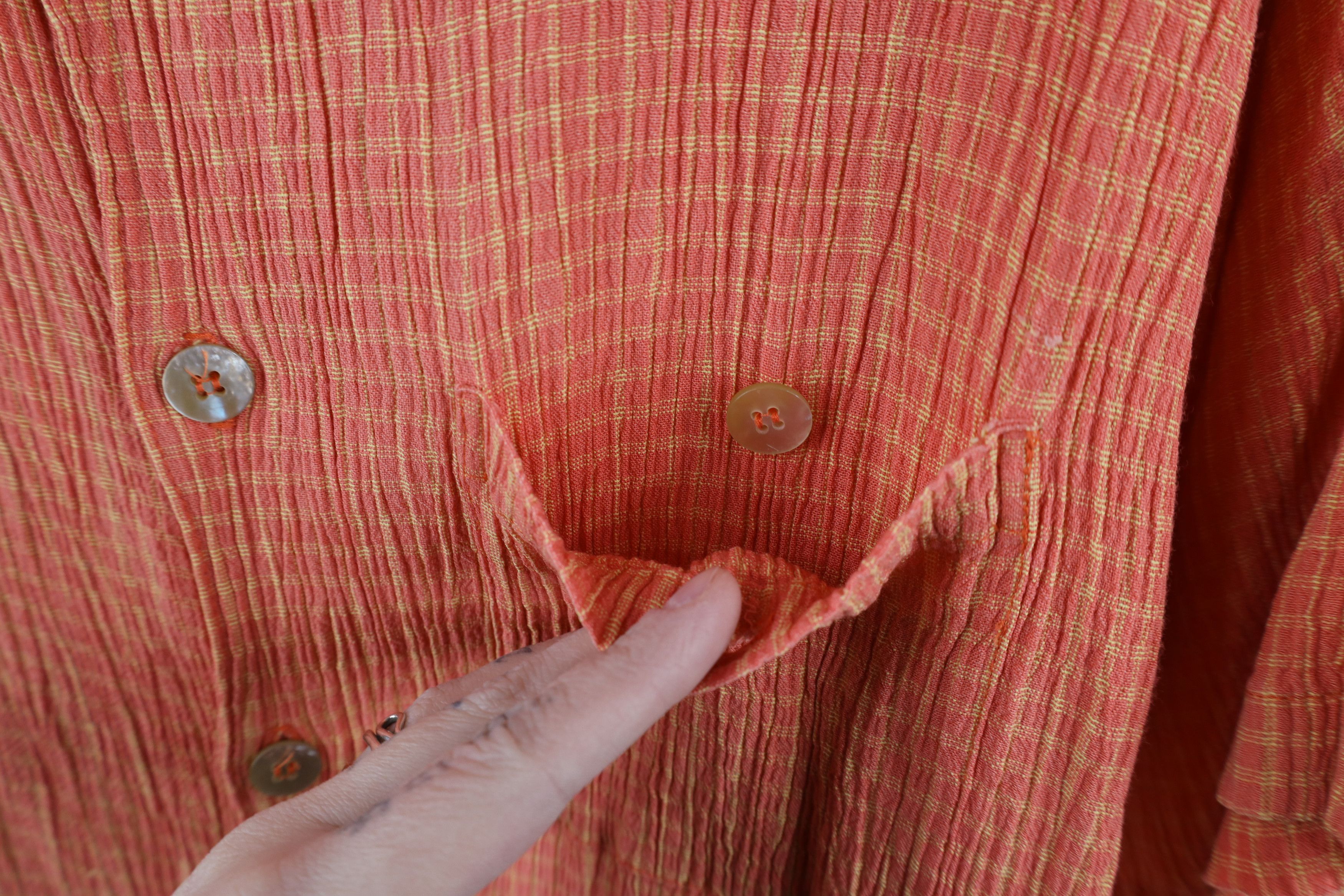 Vintage Vintage 90s Streetwear Rayon Knit Looped Collar Button Shirt Size US L / EU 52-54 / 3 - 7 Thumbnail