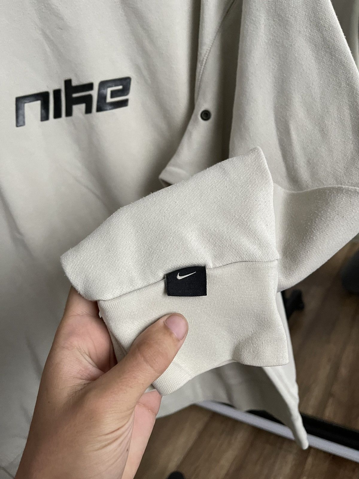 Nike Nike Vintage Sweatshirt Crewneck 90s Size US L / EU 52-54 / 3 - 7 Thumbnail