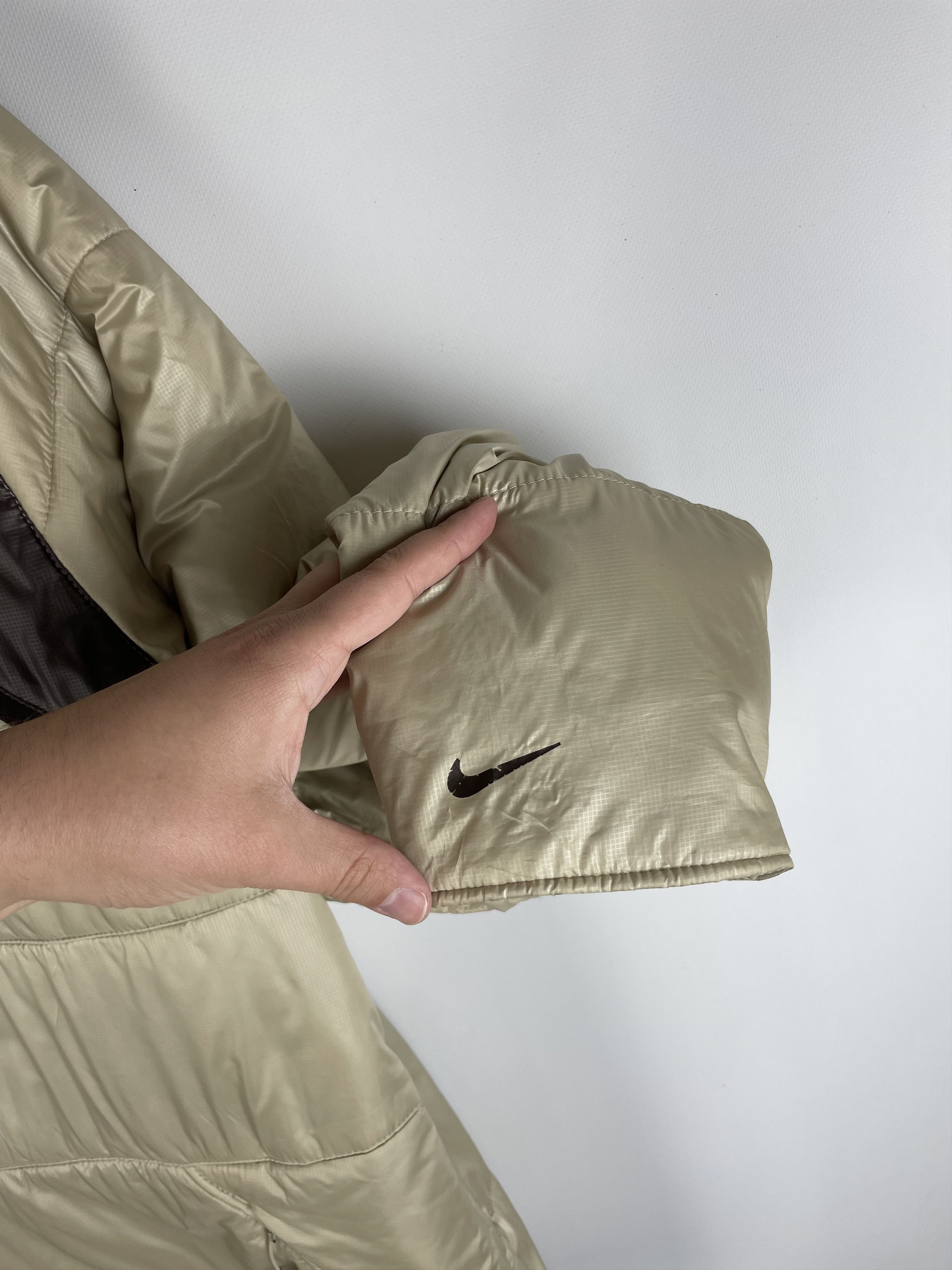 Nike Vintage Nike ACG Light Jacket Size US XL / EU 56 / 4 - 8 Thumbnail
