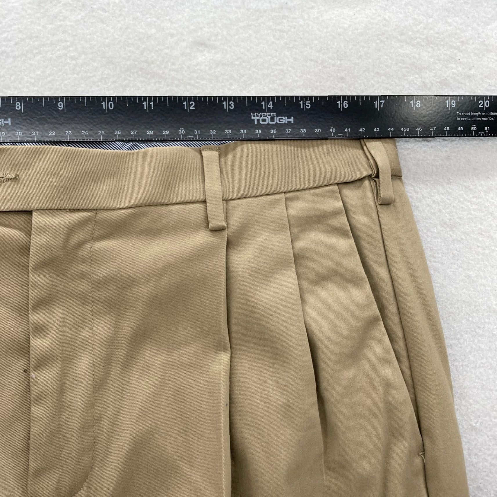 Croft & Barrow Croft & Barrow No Iron Khaki Pants Mens 34x34 Classic Fit Beige Stretch Casual Size US 34 / EU 50 - 7 Thumbnail