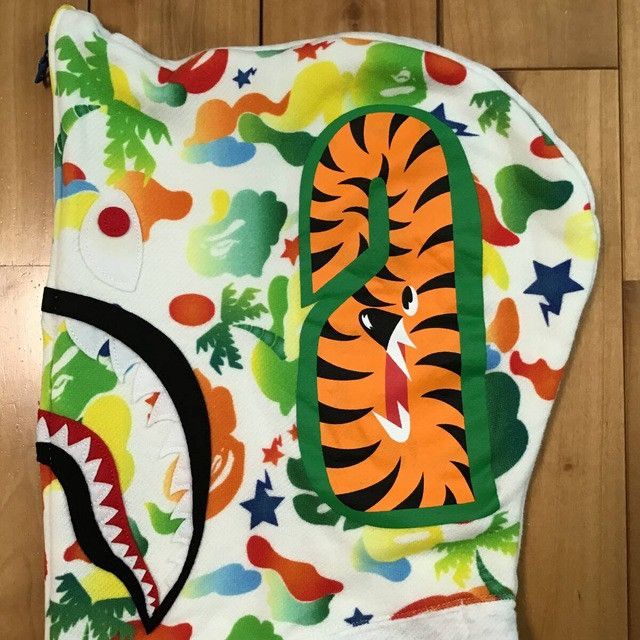 Bape Tropical BAPE camo Shark full zip hoodie a bathing ape Size S / US 4 / IT 40 - 4 Thumbnail