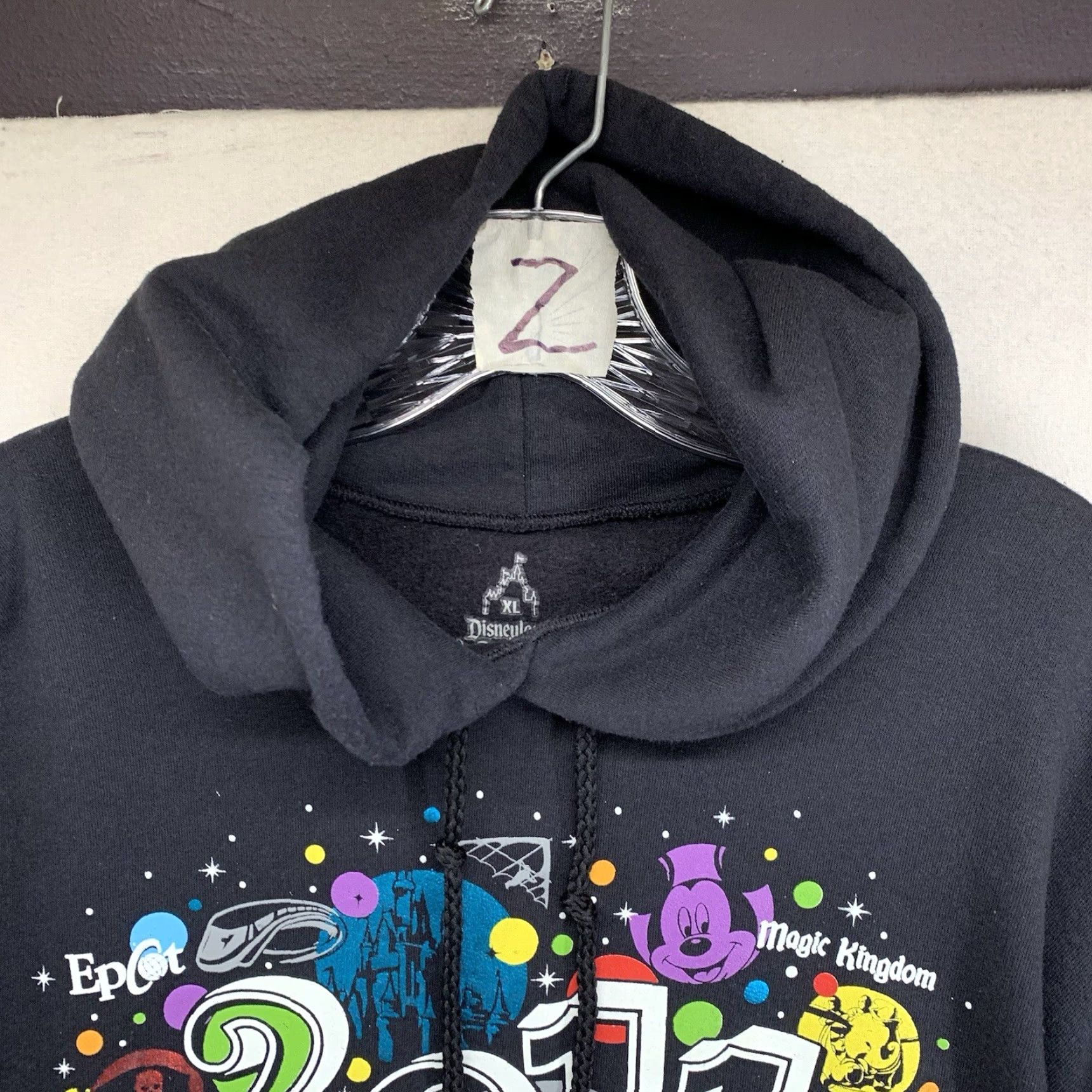 Disney VINTAGE Disney Hoodie Adult XL Black Cotton Fleece Mickey Minnie Stitch Graphic 2011 Disneyland Unisex Pullover Size US XL / EU 56 / 4 - 4 Thumbnail