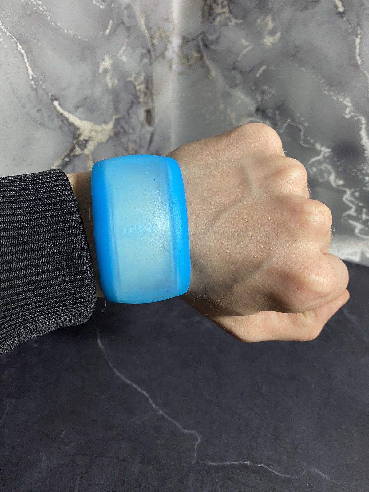 Vintage Digital Watch Blue Silicone Strap Japanese Brand Size ONE SIZE - 1 Thumbnail