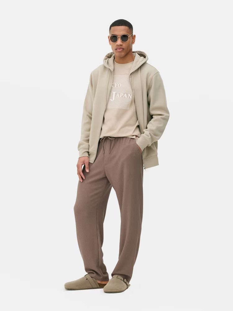 Primark Primark Essential Zip Hoodie Size US XL / EU 56 / 4 - 7 Thumbnail